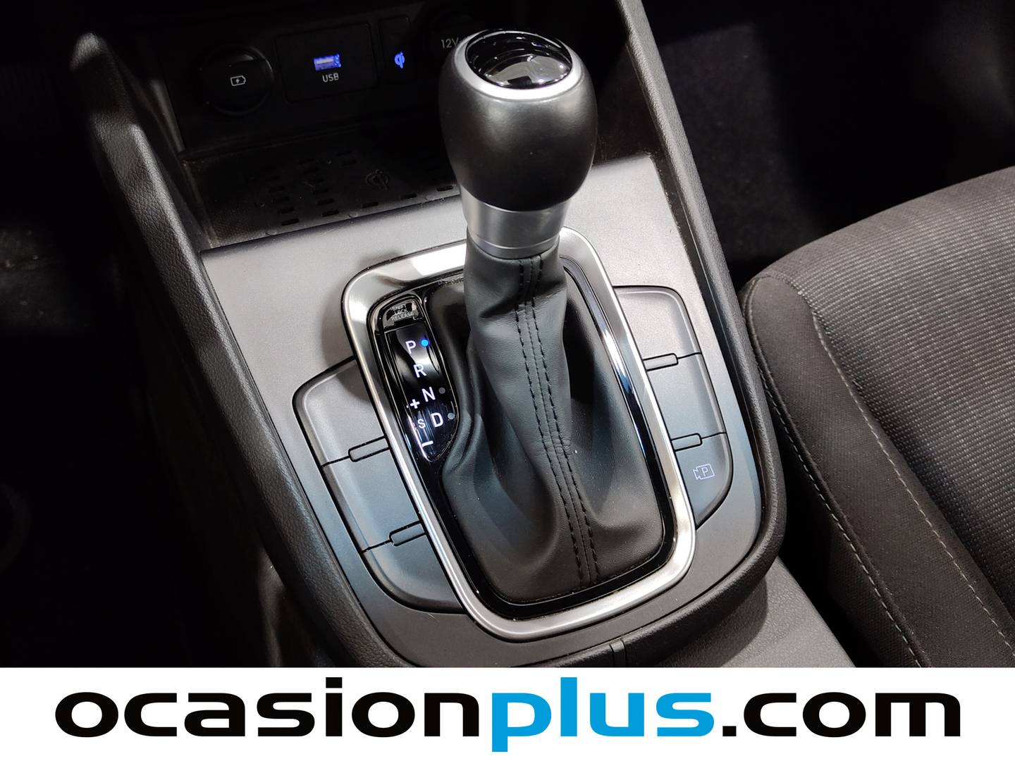 Hyundai Kona Hyundai Kona 1.6 GDI HEV Tecno 2C DCT (141 CV) de segunda mano