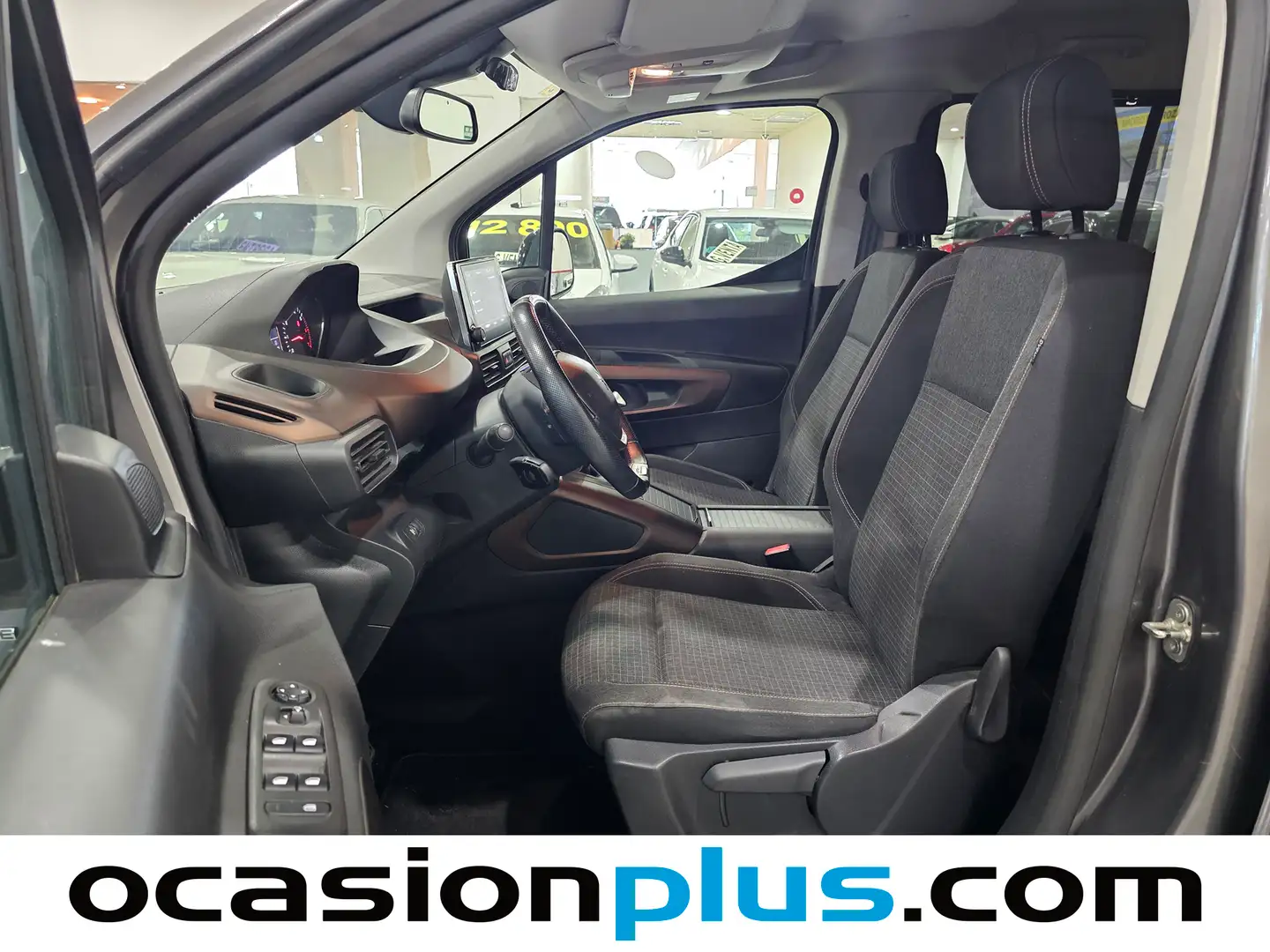 Foto Peugeot Rifter Peugeot Rifter BlueHDi 130 GT Line Standard  (130 CV) 7 PLAZAS