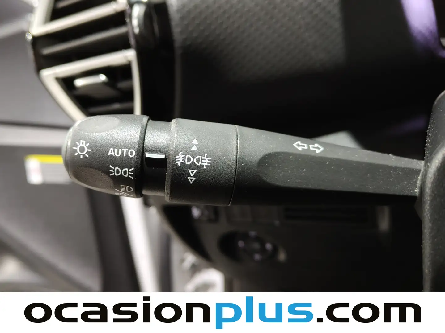 Foto Citroën C4 Citroen C4 PureTech 130 S&S Shine (130 CV)