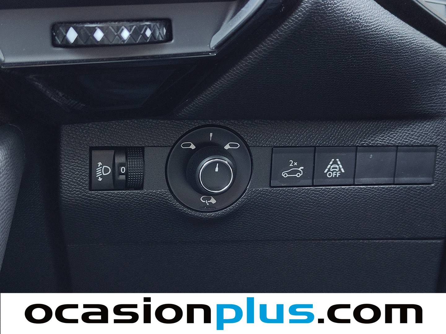 DS DS 7 Crossback DS DS7 Crossback BlueHDi 130 DE Bastille + AT (130 CV) 2021