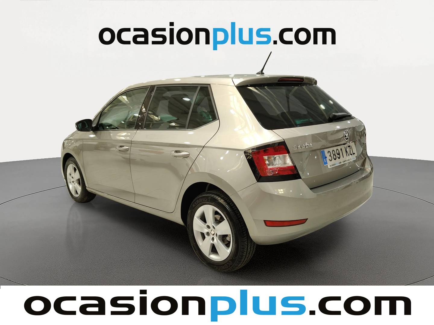 Foto trasera Skoda Fabia Skoda Fabia 1.0 TSI Like (95 CV) izquierda