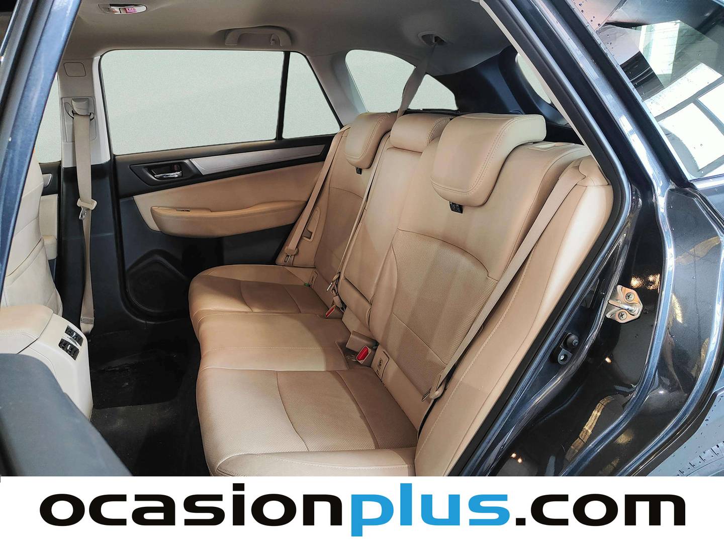 Foto asientos traseros Subaru Outback Subaru Outback 2.0 TD Executive Plus CVT Lineartron AWD (150 CV)