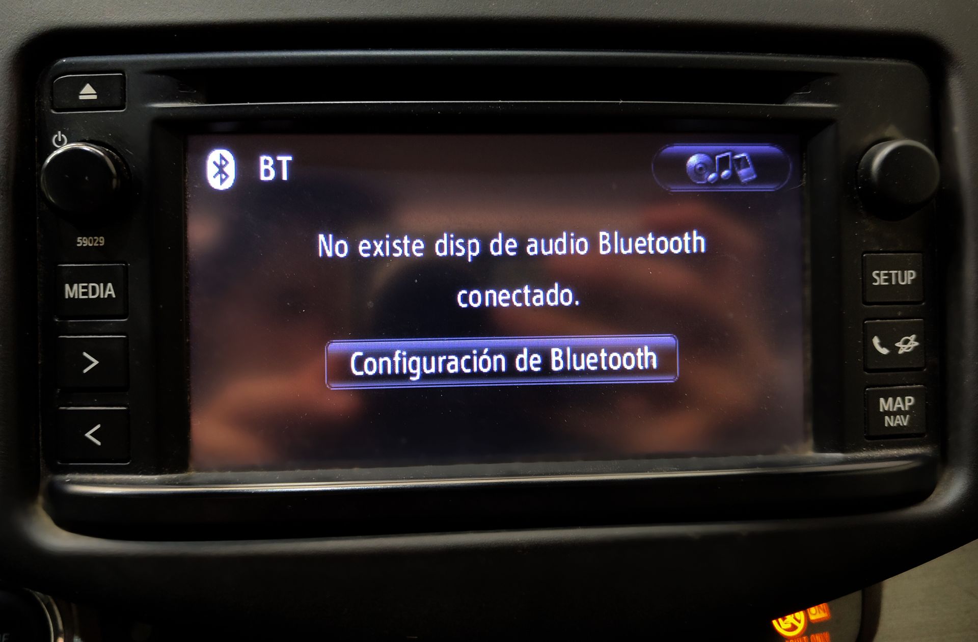 Toyota RAV4 2.2 D-4D Executive 4x4 - foto 35