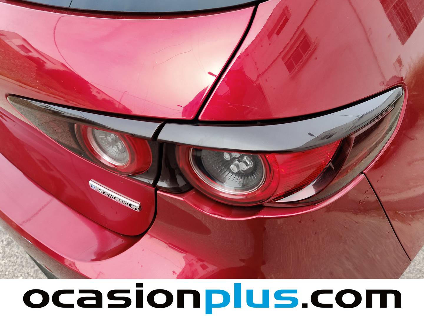 Extras del Mazda Mazda3 Mazda Mazda 3 2.0 Skyactiv-G Evolution (122 CV)