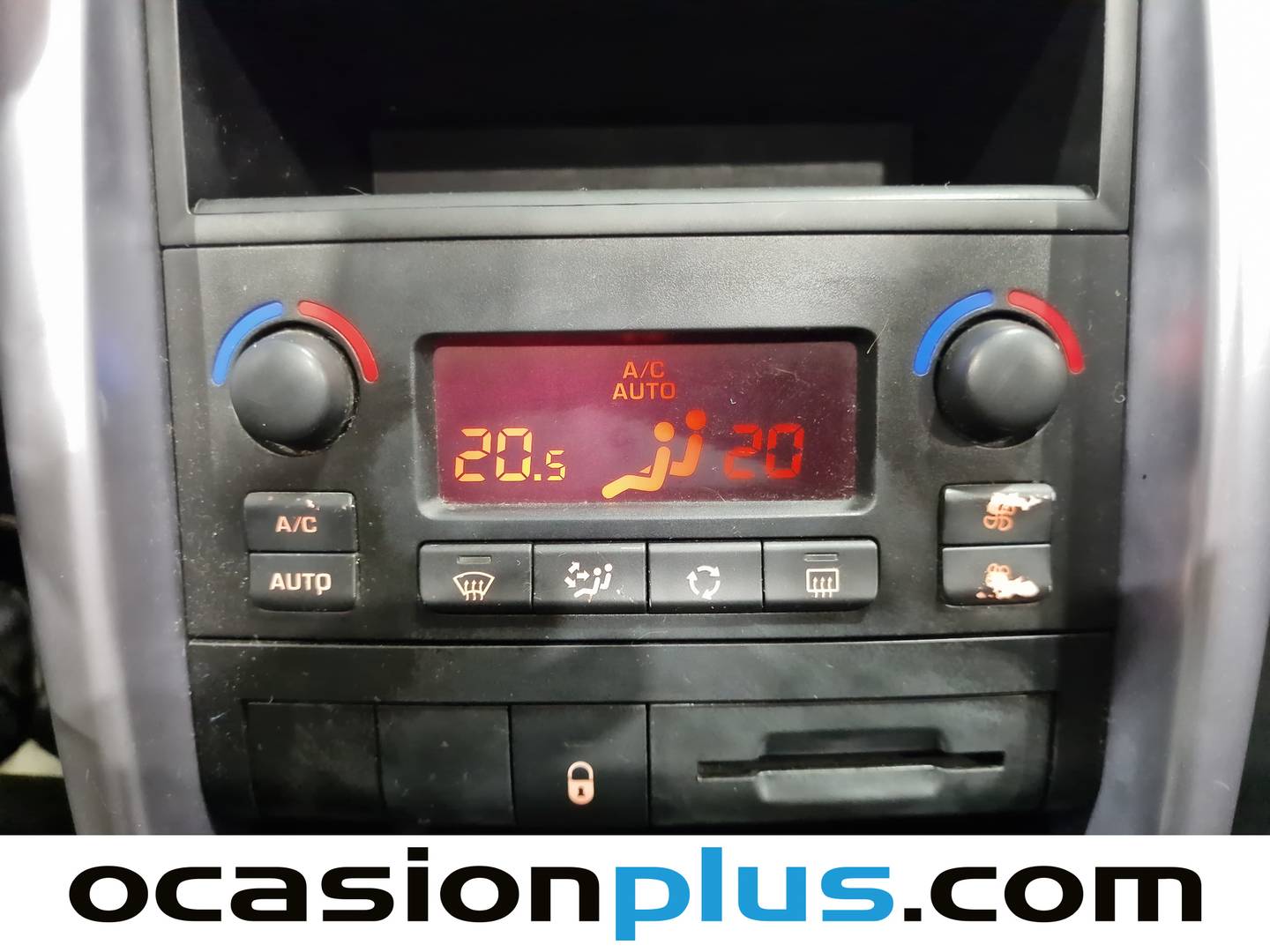 Acabados Peugeot 207 Peugeot 207 CC 1.6 VTi 16v (120 CV)