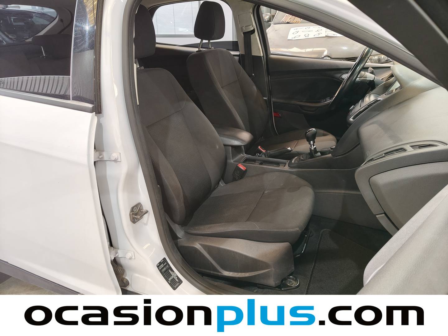 Foto asientos traseros Ford Focus Ford Focus 1.0 Ecoboost Business (125 CV)