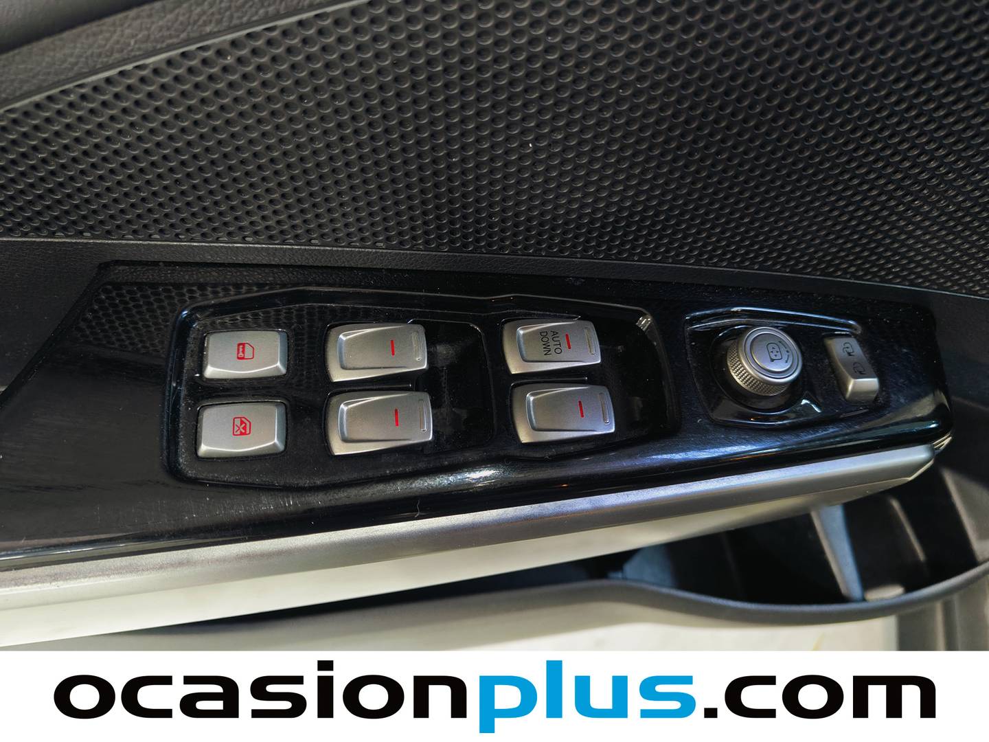 SsangYong Tivoli Ssangyong Tivoli G16 Limited 4x2 (128 CV) de segunda mano