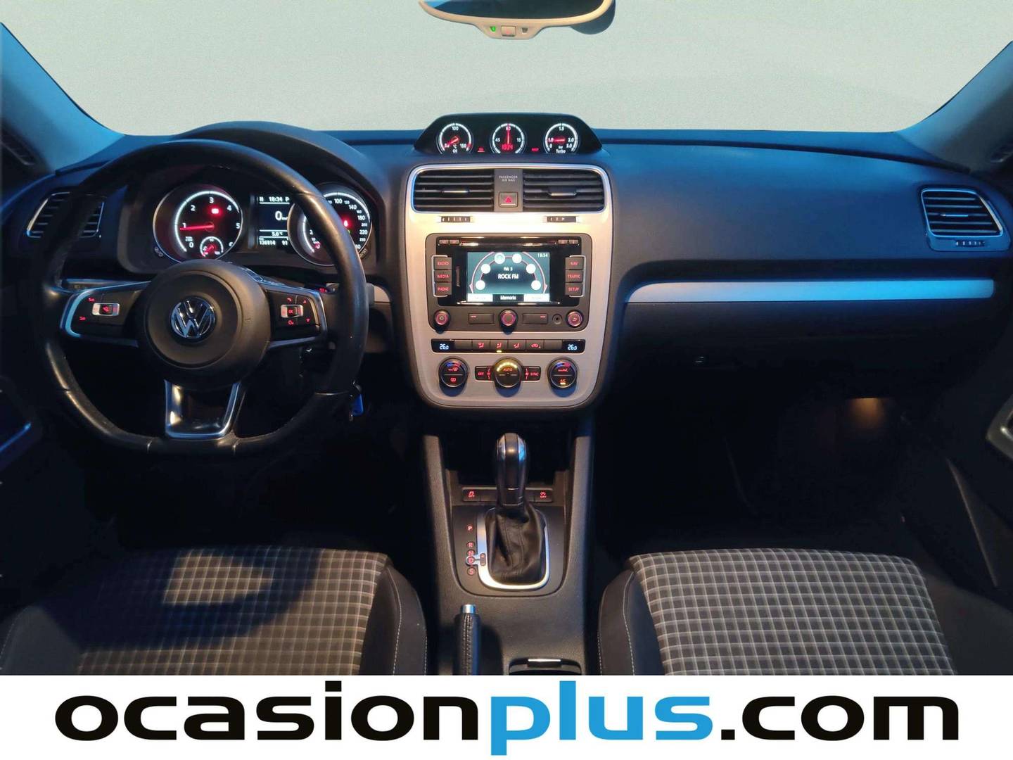 Foto Volkswagen Scirocco Volkswagen Scirocco R-Line 2.0 TDI BMT (150 CV) DSG