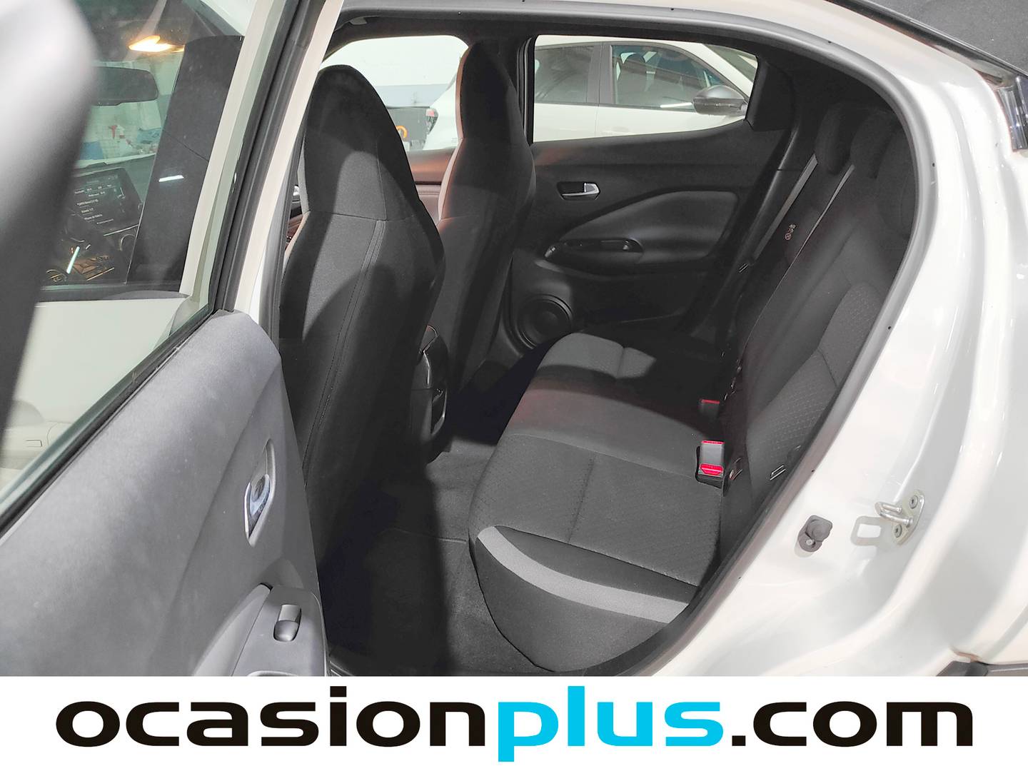 Foto Nissan JUKE Nissan Juke DIG-T N-Connecta 4x2 (114 CV)