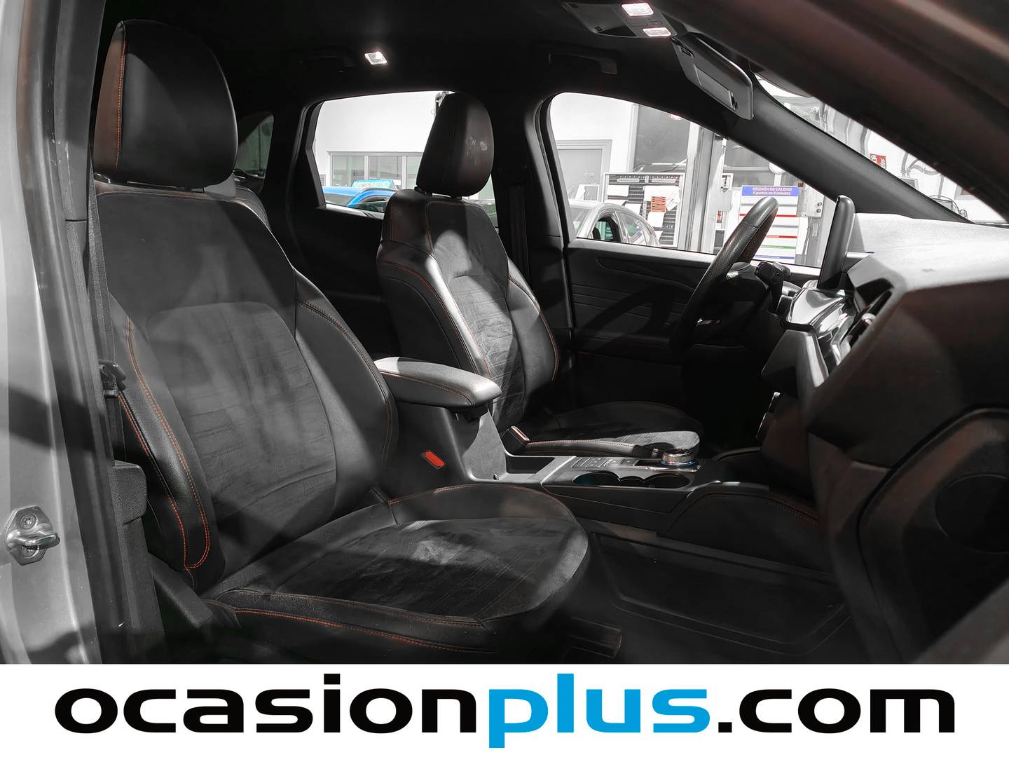 Foto Ford Kuga Ford Kuga 2.5 Duratec PHEV ST-Line X Auto 165 kW (225 CV)