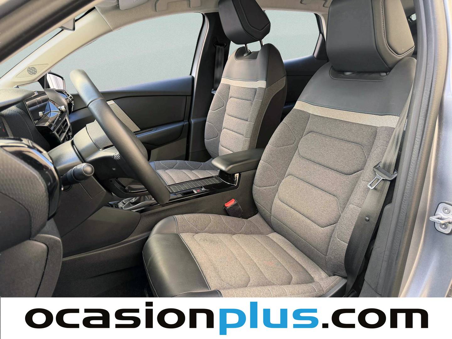 Foto asientos delanteros Citroën C4 Citroen C4 BlueHDi 110 S&S Feel Pack (110 CV)