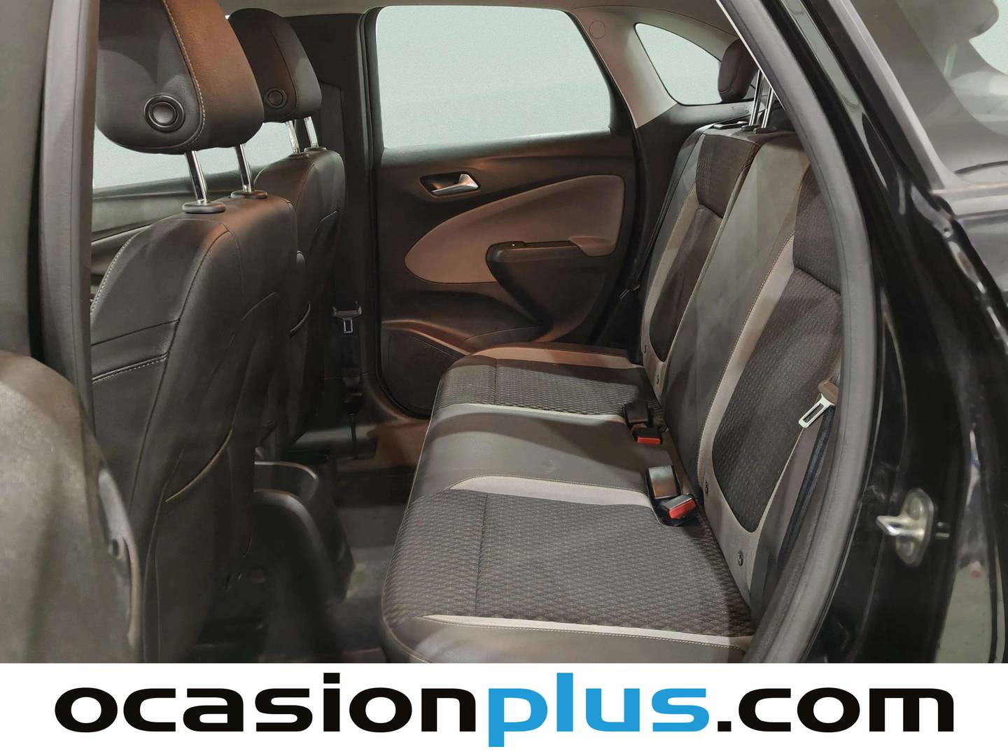 Foto asientos traseros Opel Crossland X Opel Crossland X 1.2 Innovation (130 CV)