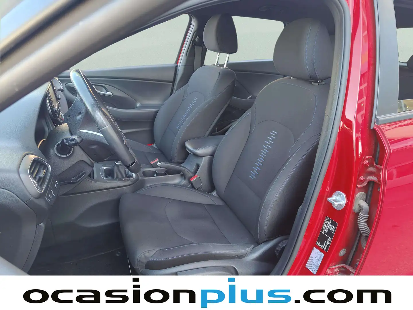 Foto Hyundai i30 Hyundai i30 1.0 TGDI Go! (120 CV)