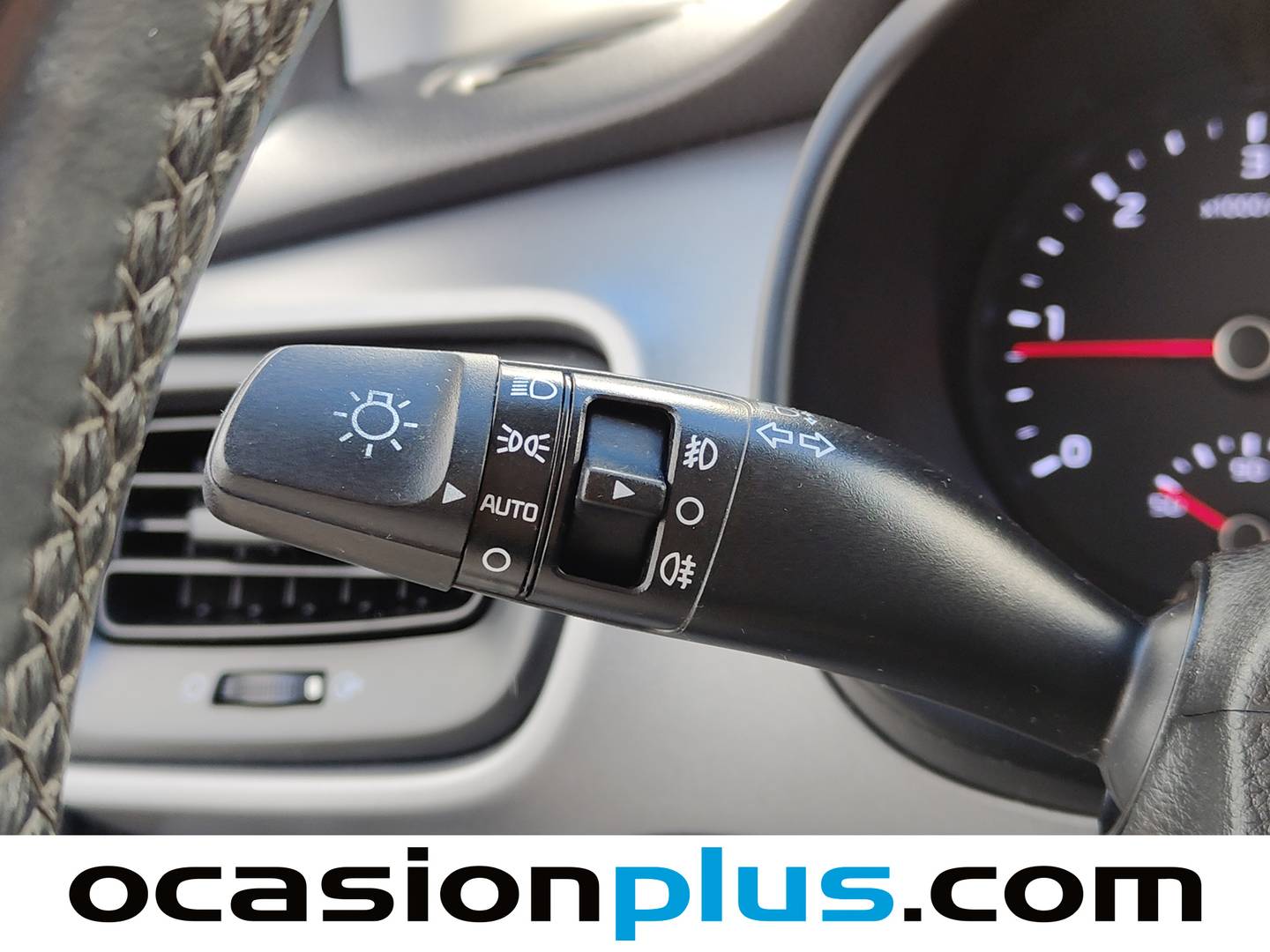 KIA Stonic KIA Stonic 1.6 CRDi VGT Eco-D Concept (110 CV) de segunda mano