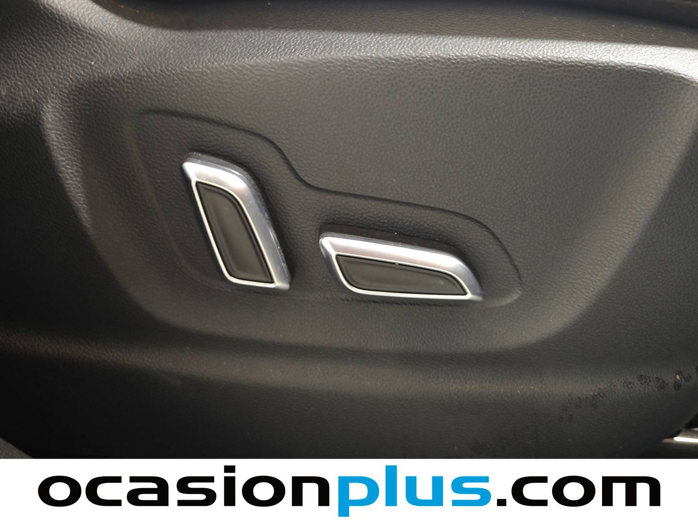 Foto MG HS MG eHS 1.5 T-GDI PHEV Luxury  (258 CV)