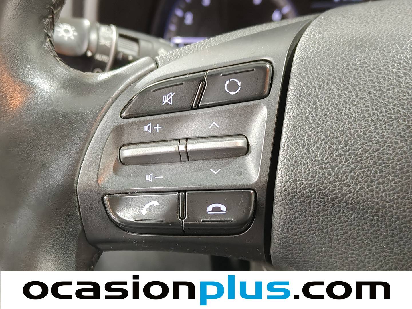 Foto Hyundai Kona Hyundai Kona 1.0 TGDi Essence 4x2 (120 CV)