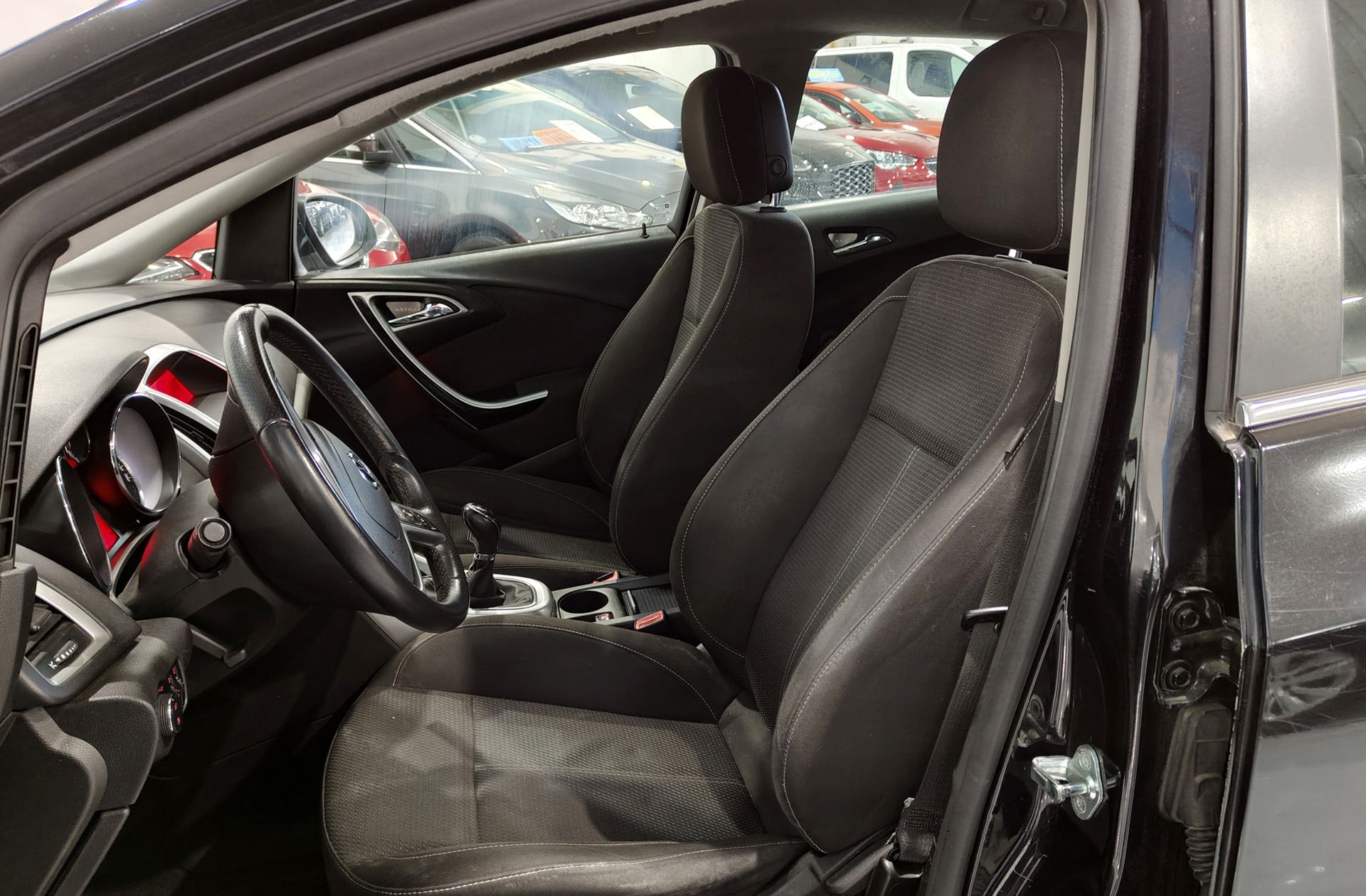 Opel Astra 1.4 Turbo Sport - foto 7