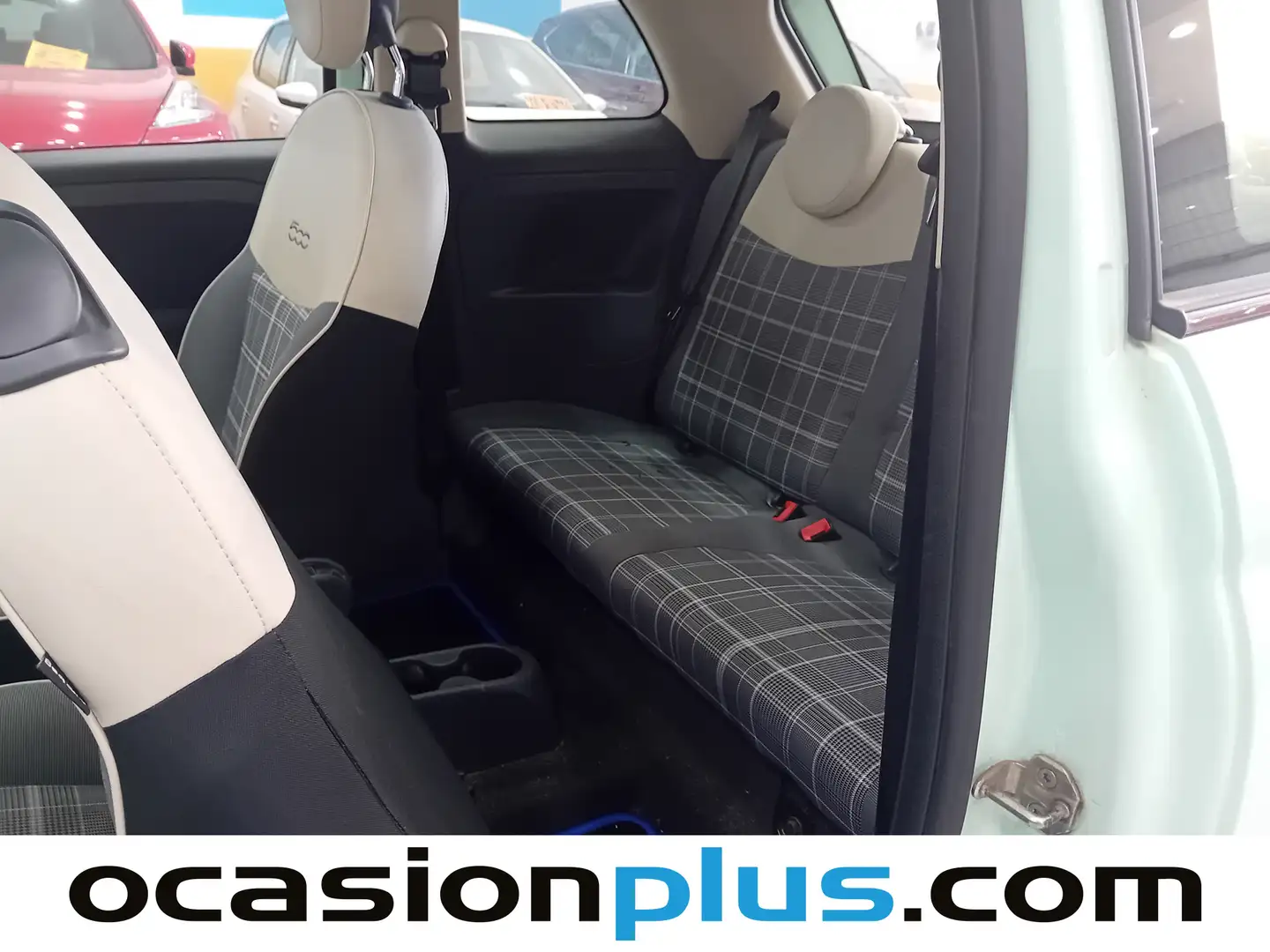 Foto Fiat 500 Fiat 500 1.2 8v Lounge (69 CV)