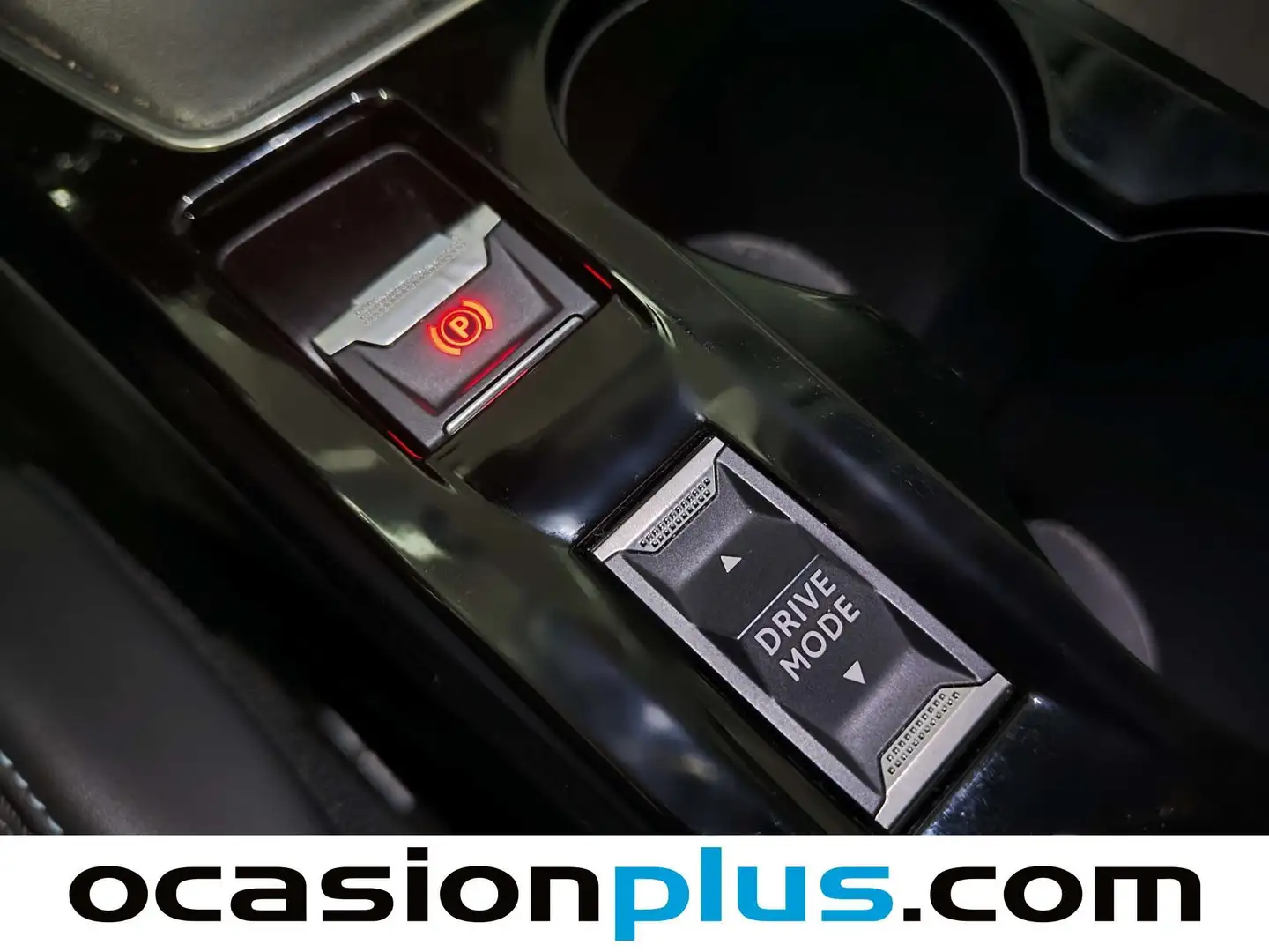 Foto Peugeot 2008 Peugeot 2008 PureTech 130 S&S Allure Pack (130 CV)