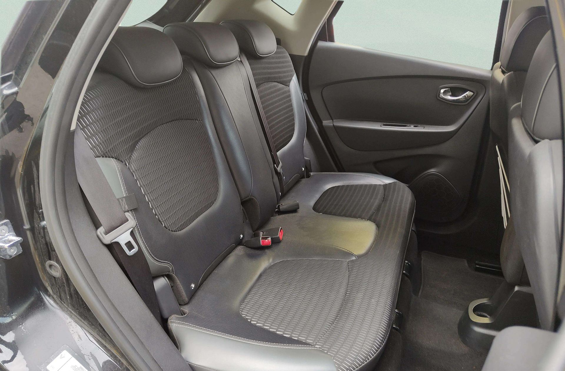 Renault Captur Zen Energy TCe EDC - foto 14