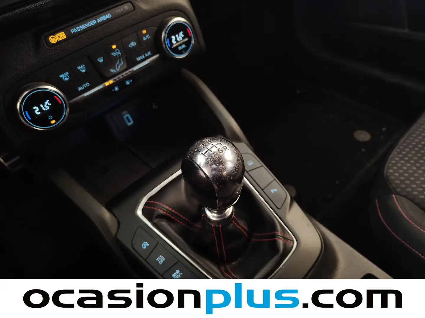 Foto Ford Focus Ford Focus 1.0 Ecoboost MHEV ST-Line (125 CV)