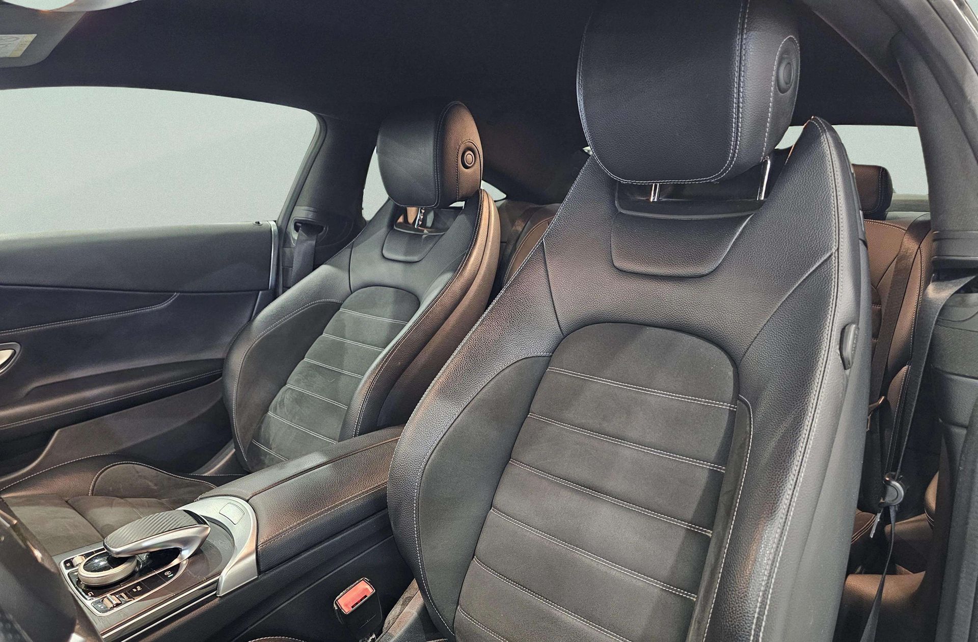 Mercedes-Benz Clase C Coupe 220 d Pack AMG - foto 7