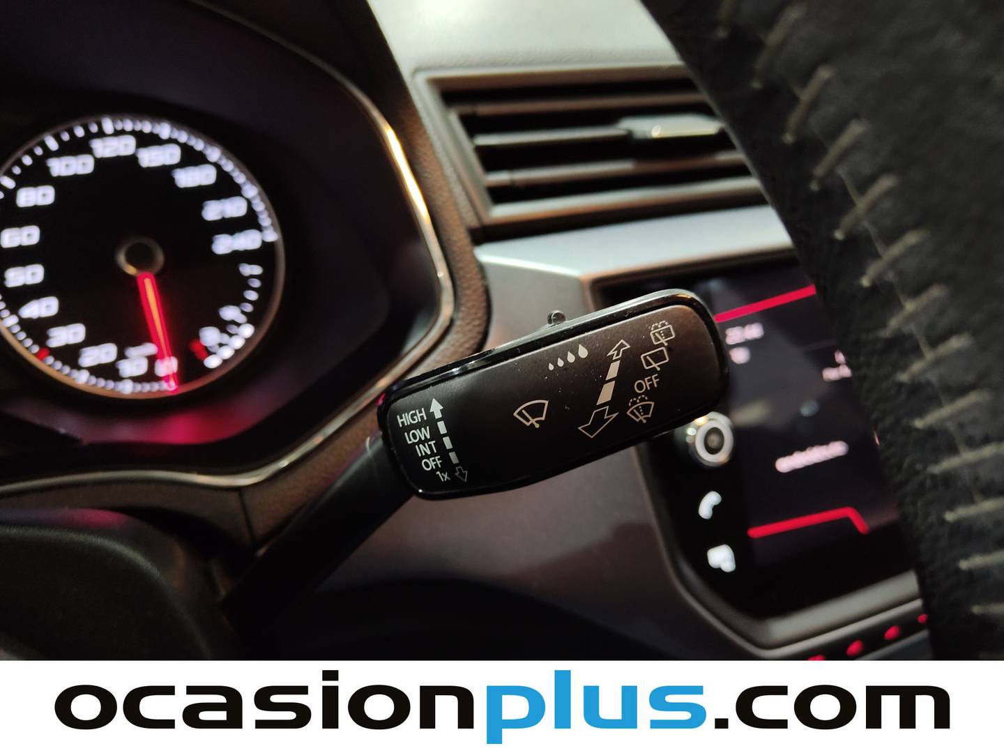 Foto Seat Arona SEAT Arona 1.6 TDI Ecomotive S&S Style 85 kW (115 CV)