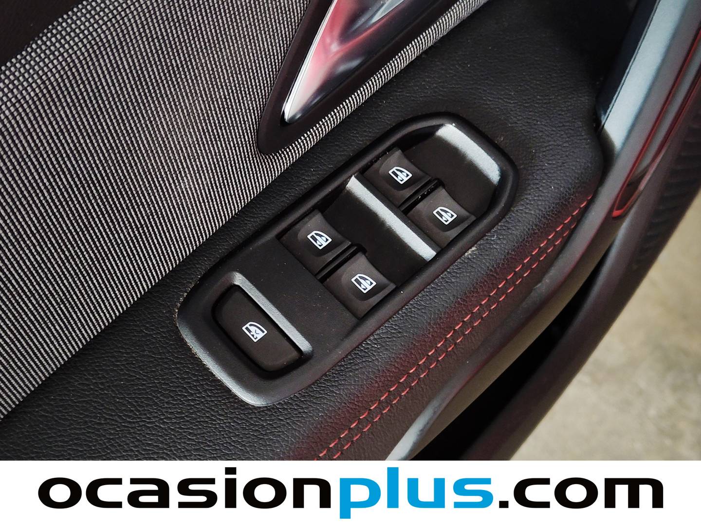 Foto Dacia Duster Dacia Duster SL Xplorer TCE 110 kW (150 CV) 4X2