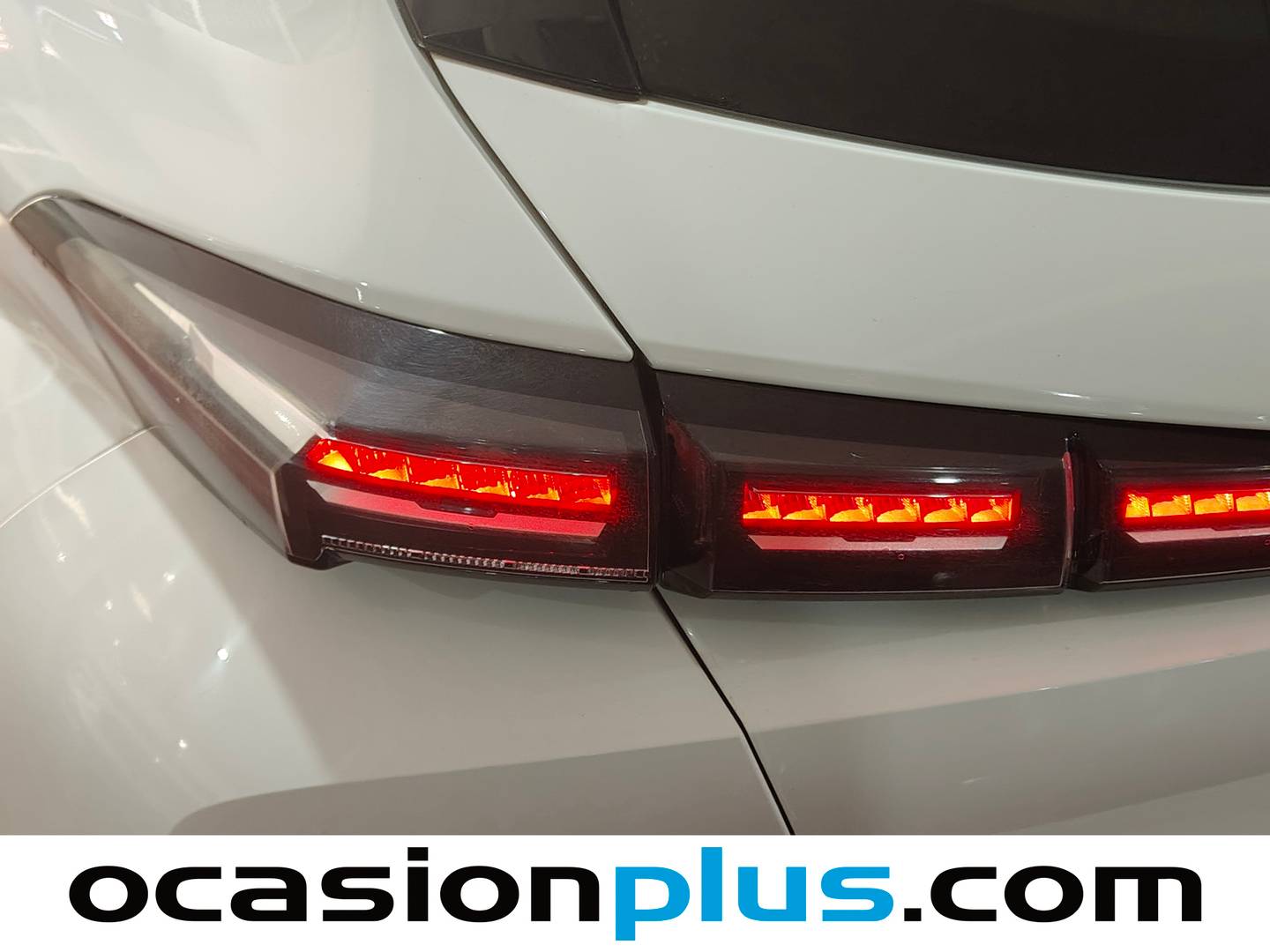 Accesorios del Nissan QASHQAI Nissan Qashqai DIG-T 158 mHEV Acenta Xtronic (158 CV)
