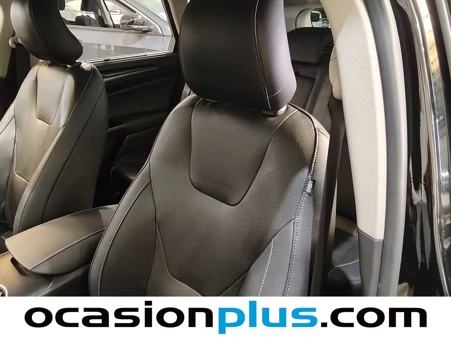 Accesorios del Ford Mondeo Ford Mondeo 2.0 Híbrido HEV Titanium Auto (187 CV)