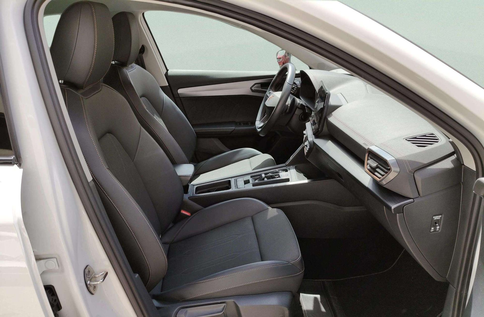 Cupra Formentor 1.4 e-Hybrid DSG - foto 19