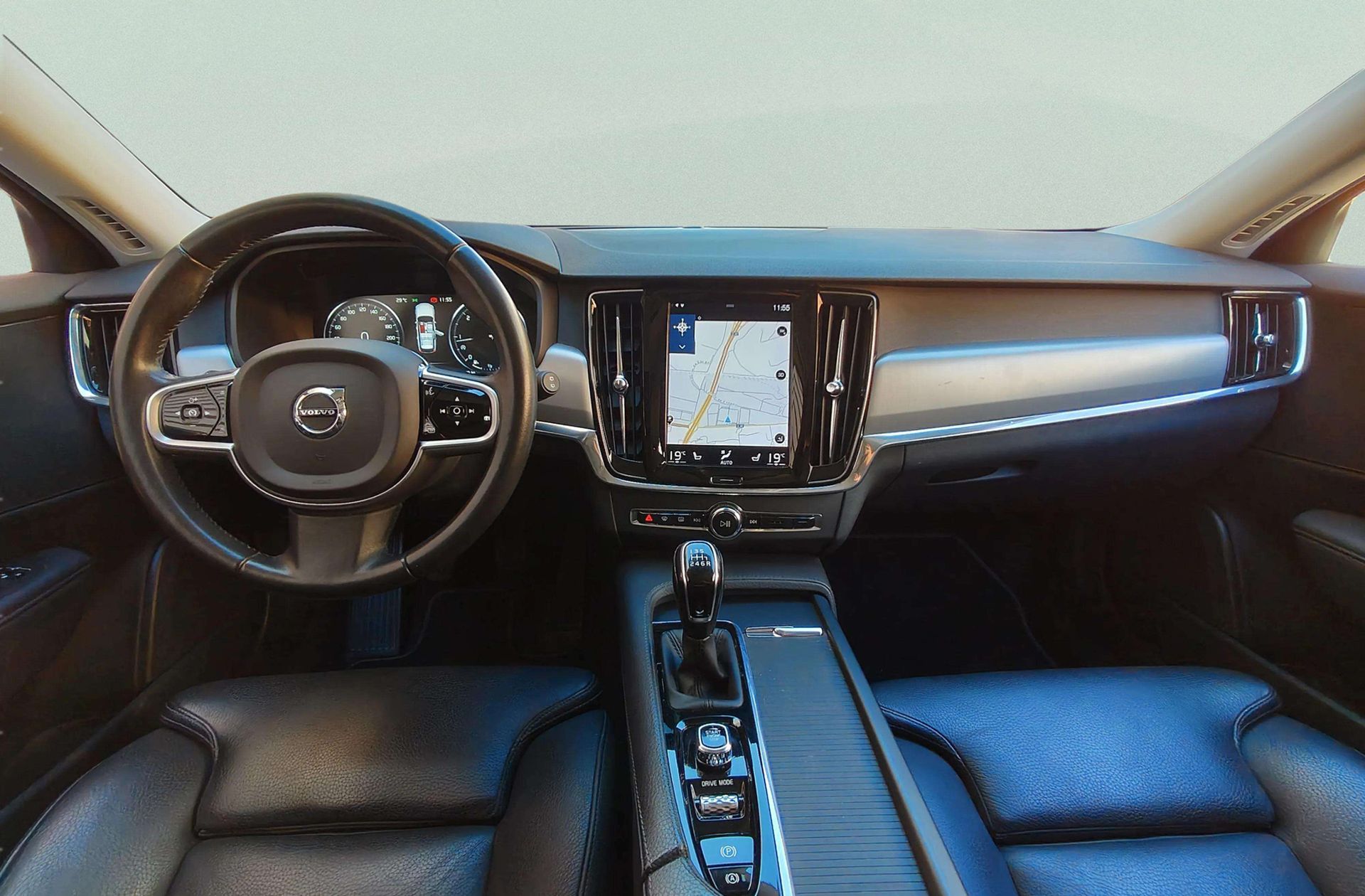 Volvo V90 D4 Momentum - foto 6