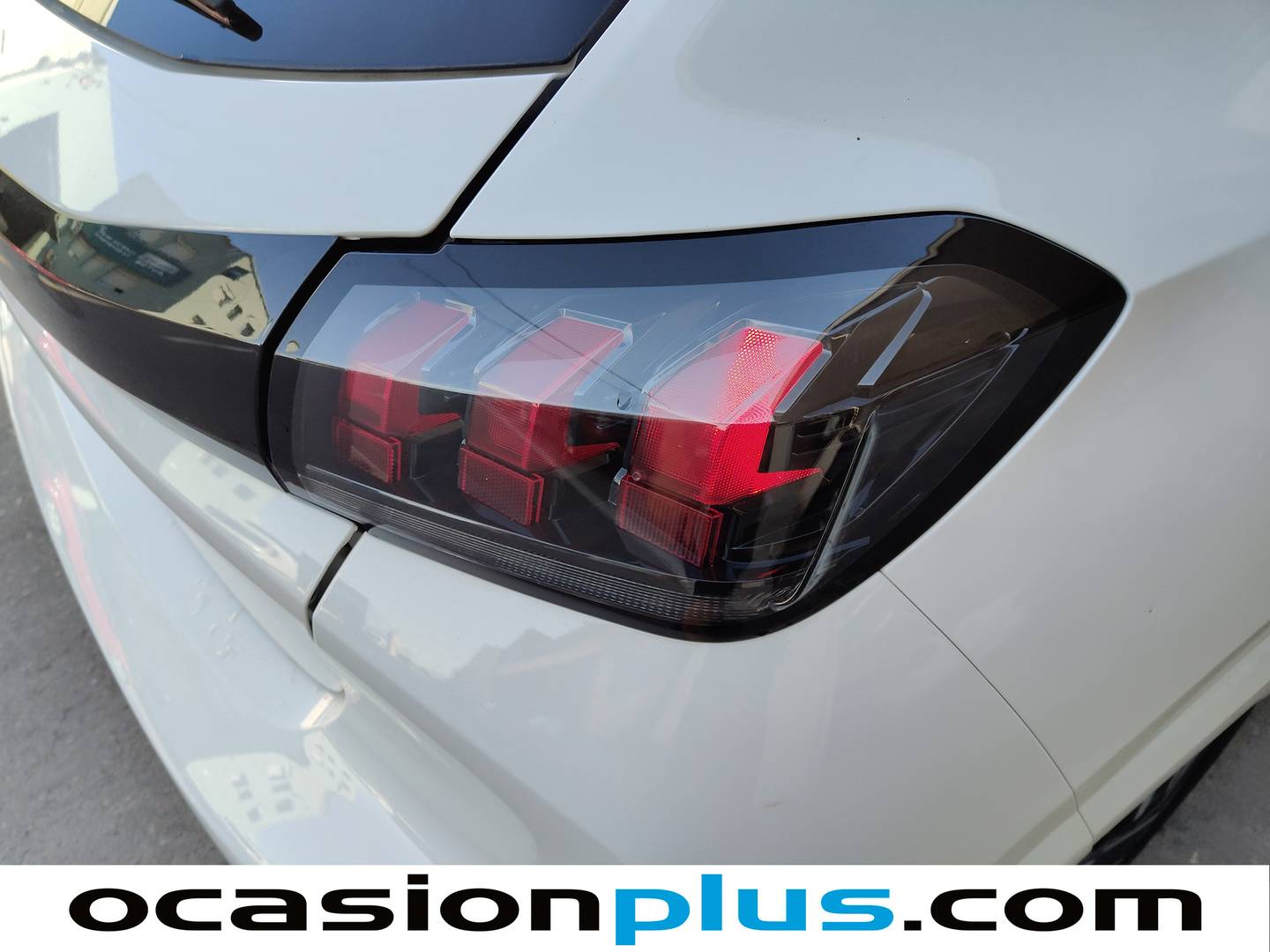 Equipamiento del Peugeot 208 Peugeot 208 BlueHDi 100 Active Pack (100 CV)