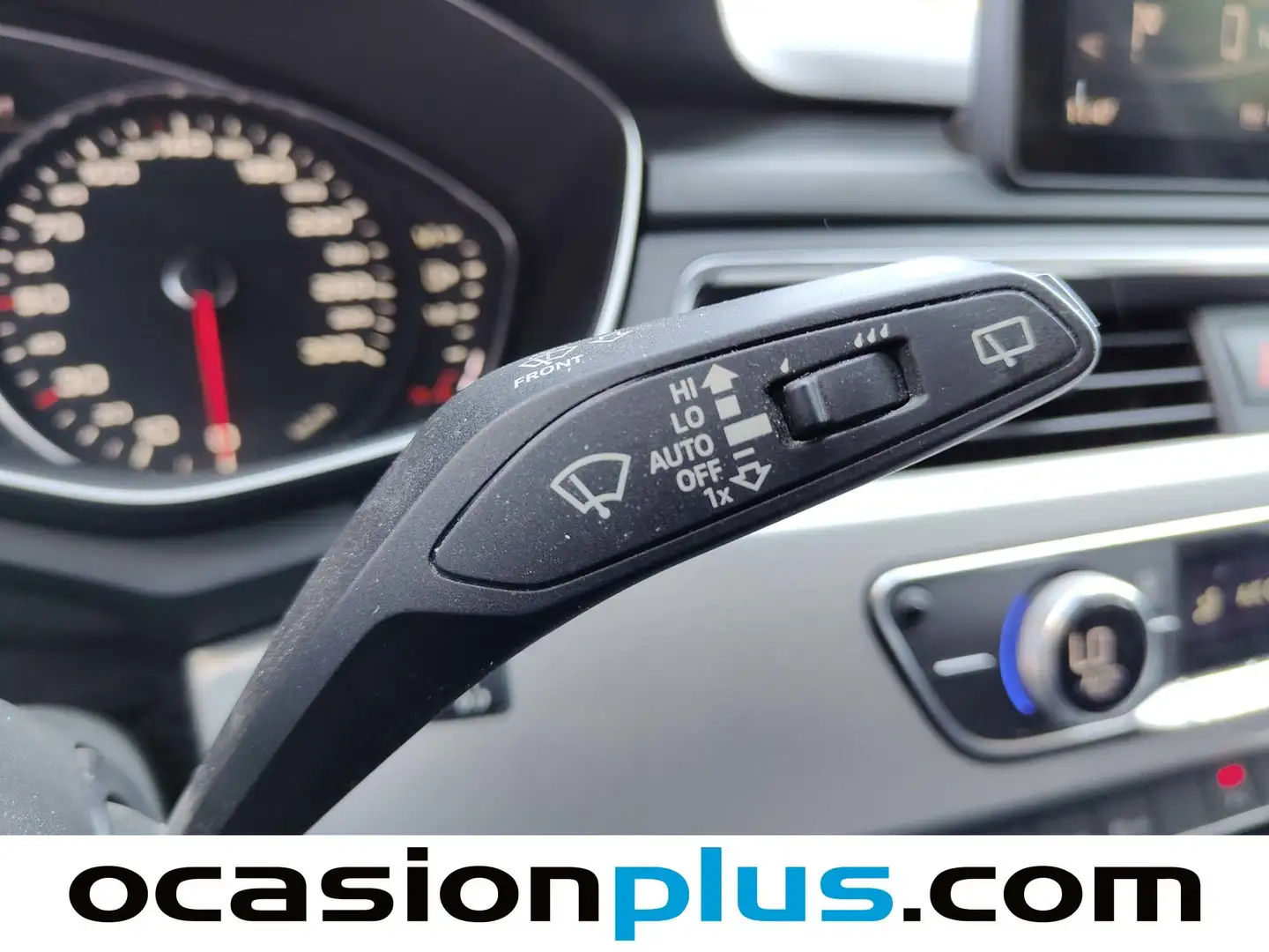 Foto Audi A4 Audi A4 Avant Avant sport edition 2.0 TDI Pack S-line (150 CV)