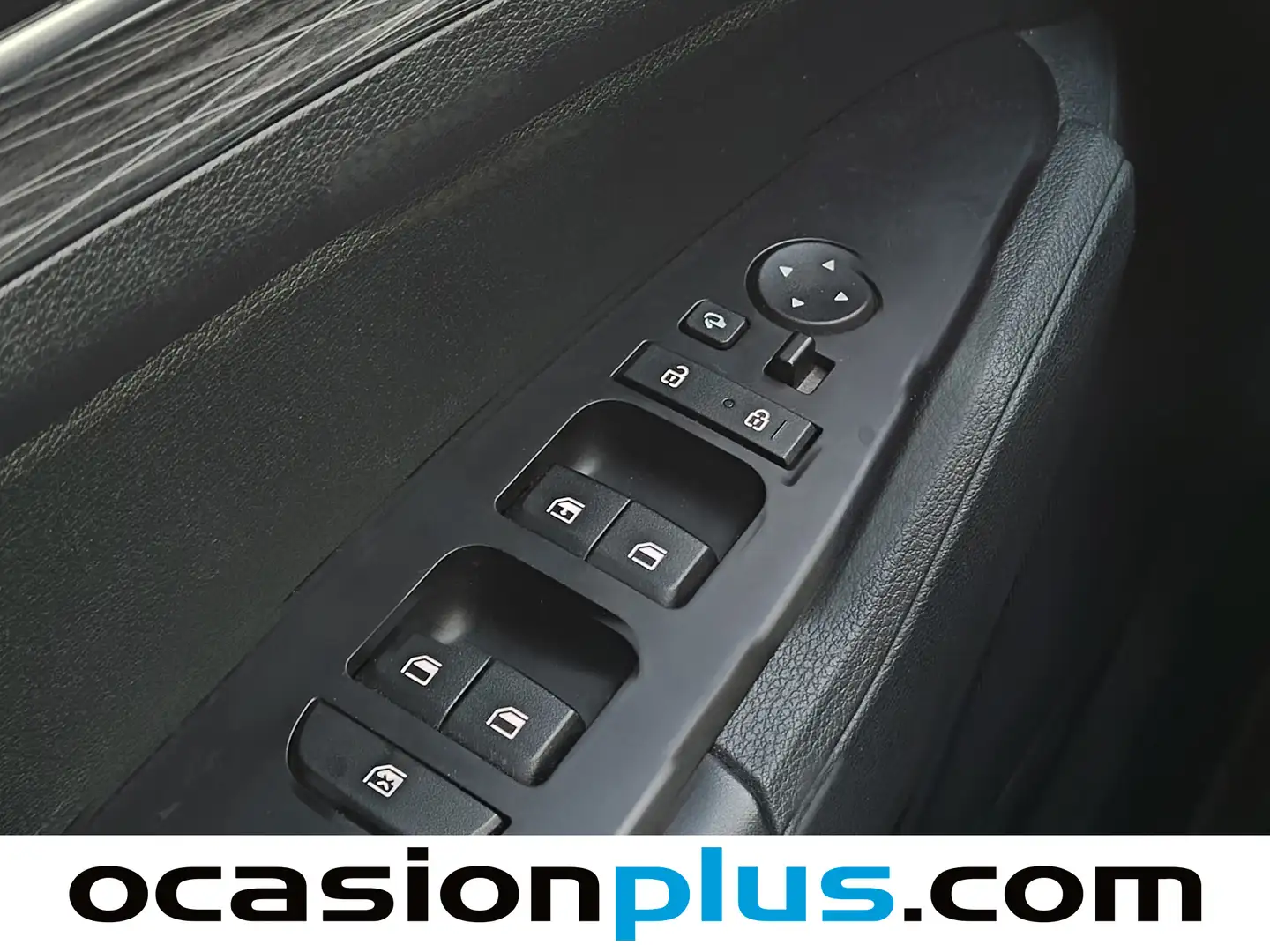 Foto KIA Sportage Kia Sportage 1.6 CRDi MHEV Business 4x2 (136 CV)