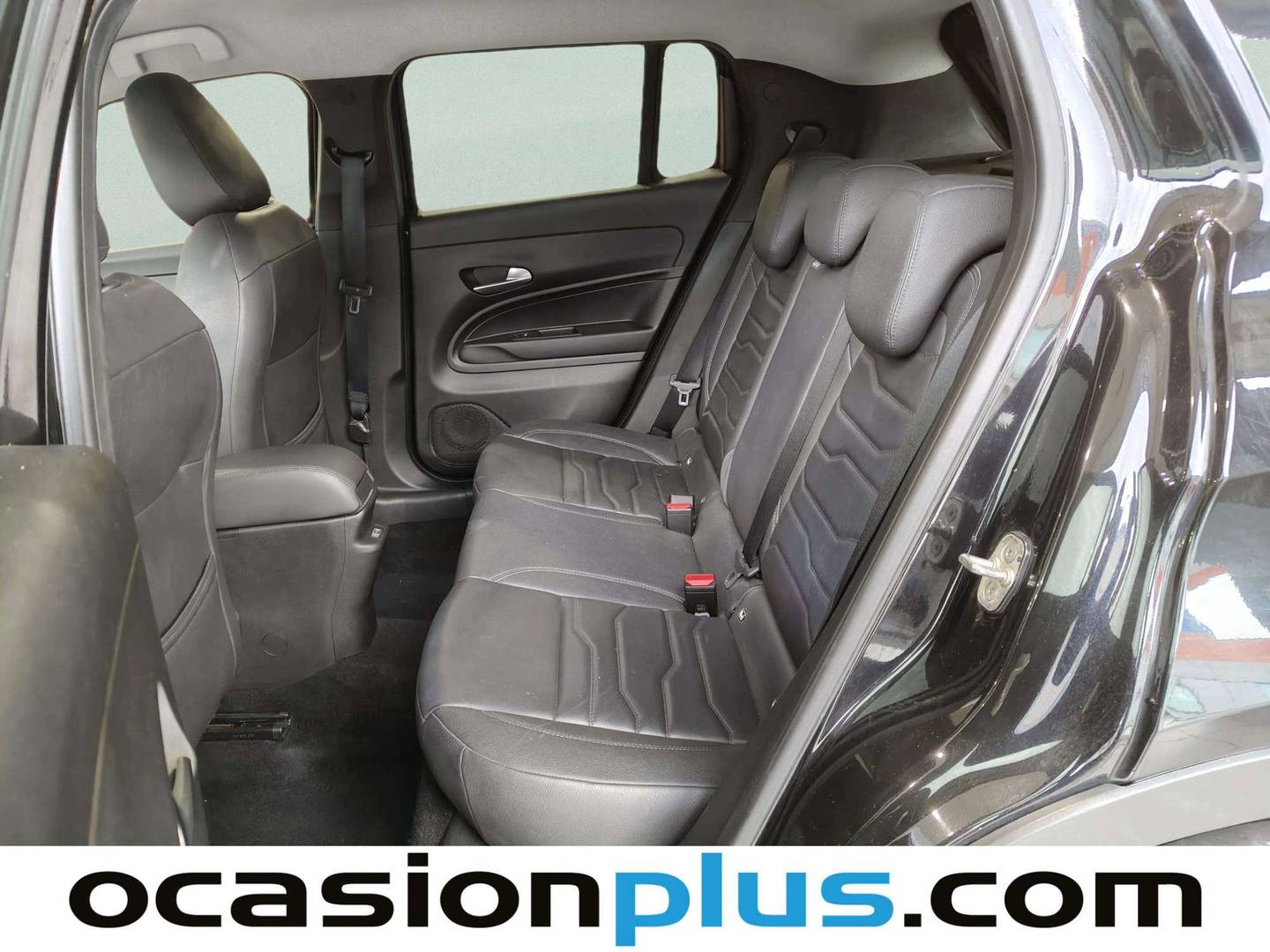 Foto Jeep Avenger Jeep Avenger 1.2 G Summit (100 CV)