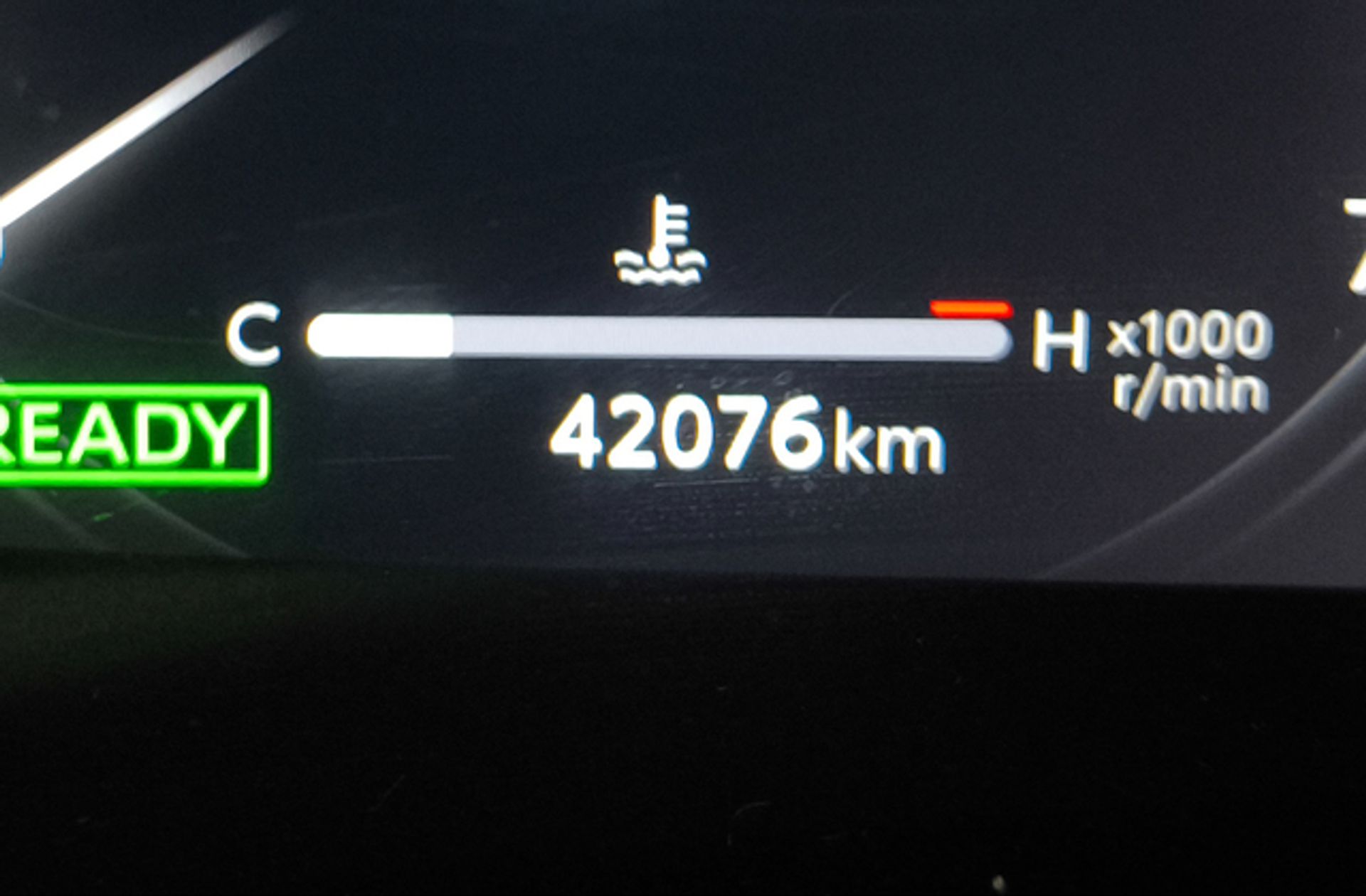 Toyota C-HR 140H Advance - foto 9