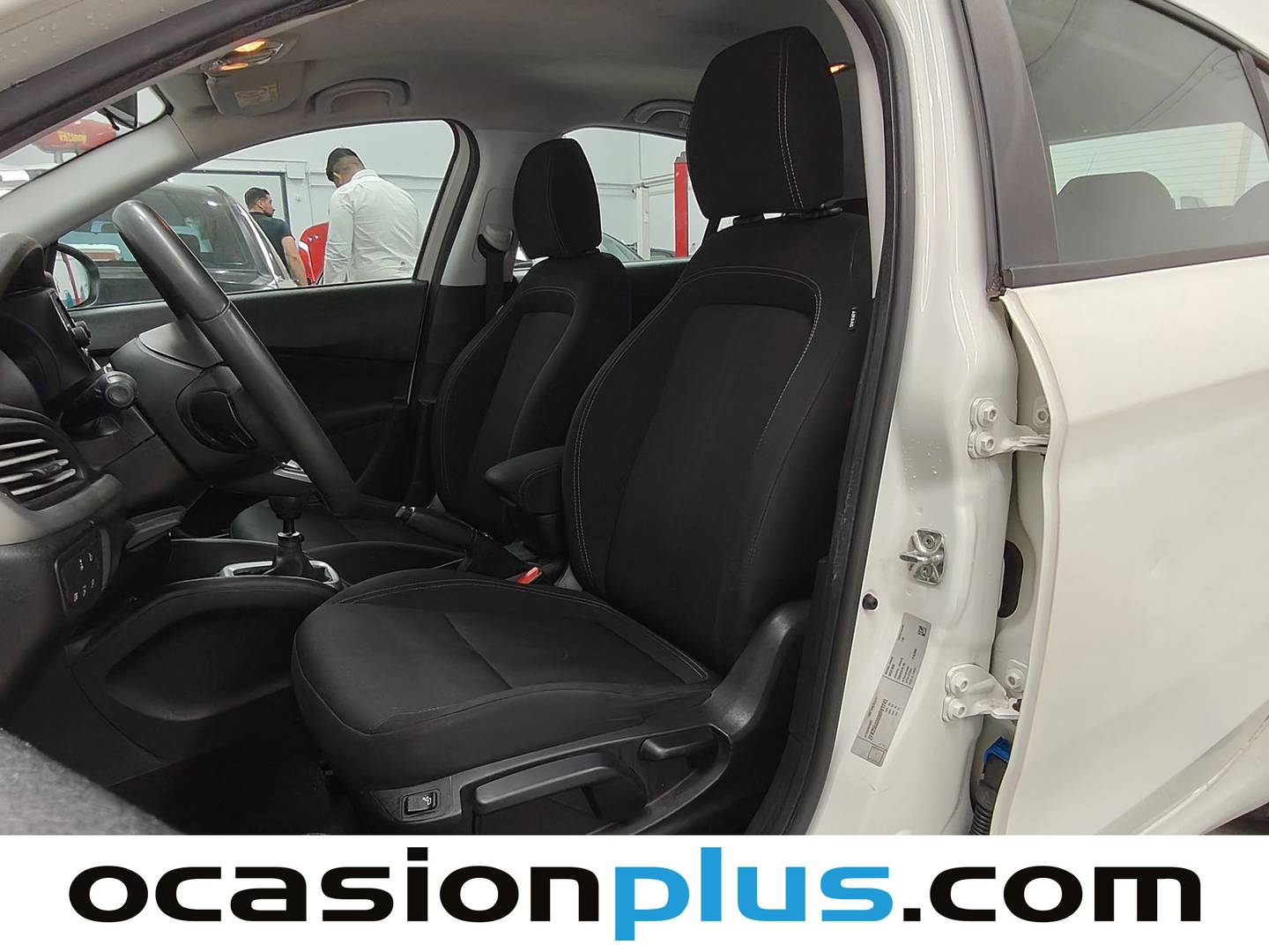 Foto asientos delanteros Fiat Tipo Fiat Tipo 1.4 Easy (95 CV)