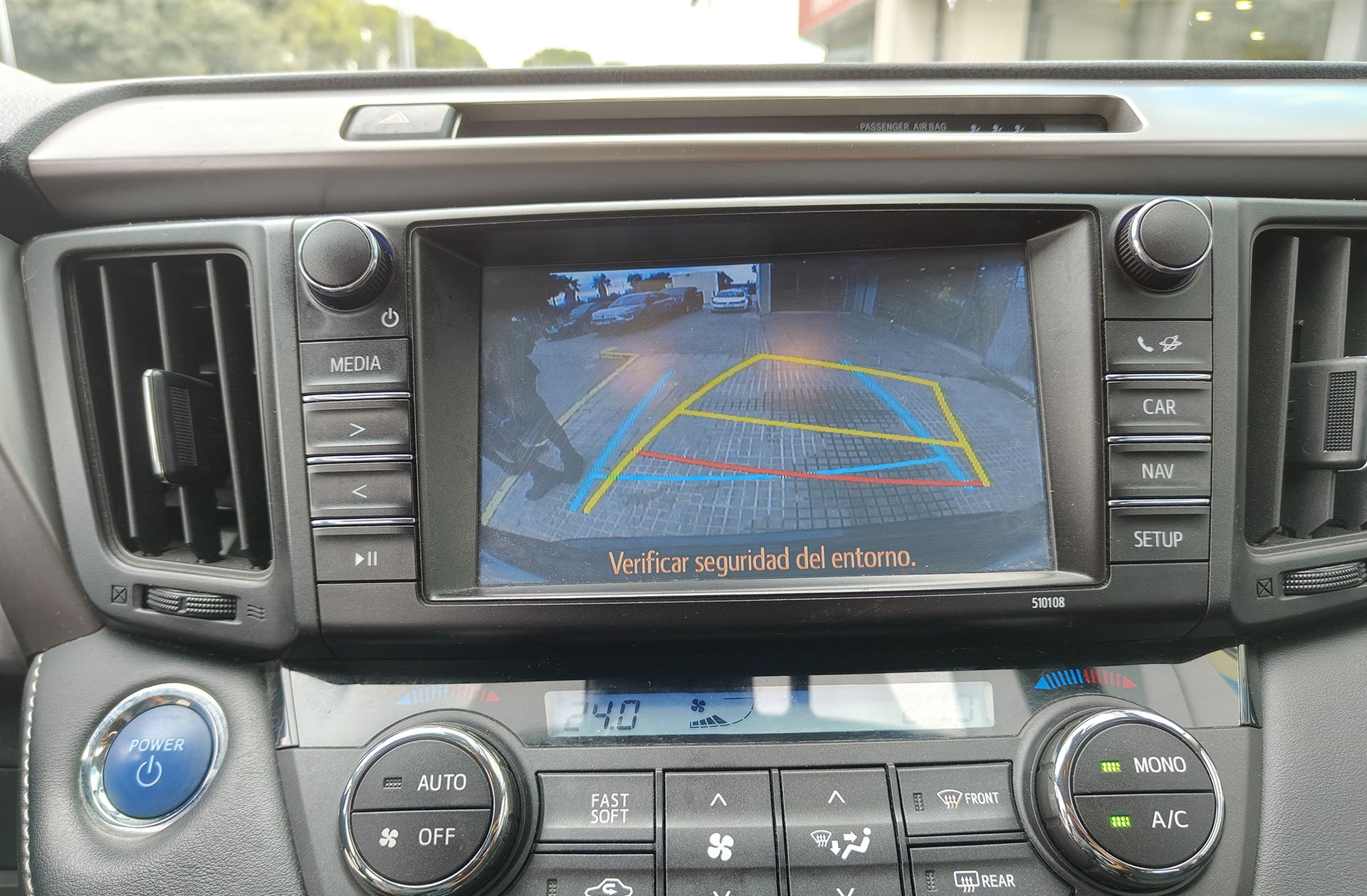 Toyota RAV4 2.5l hybrid Advance 2WD - foto 8
