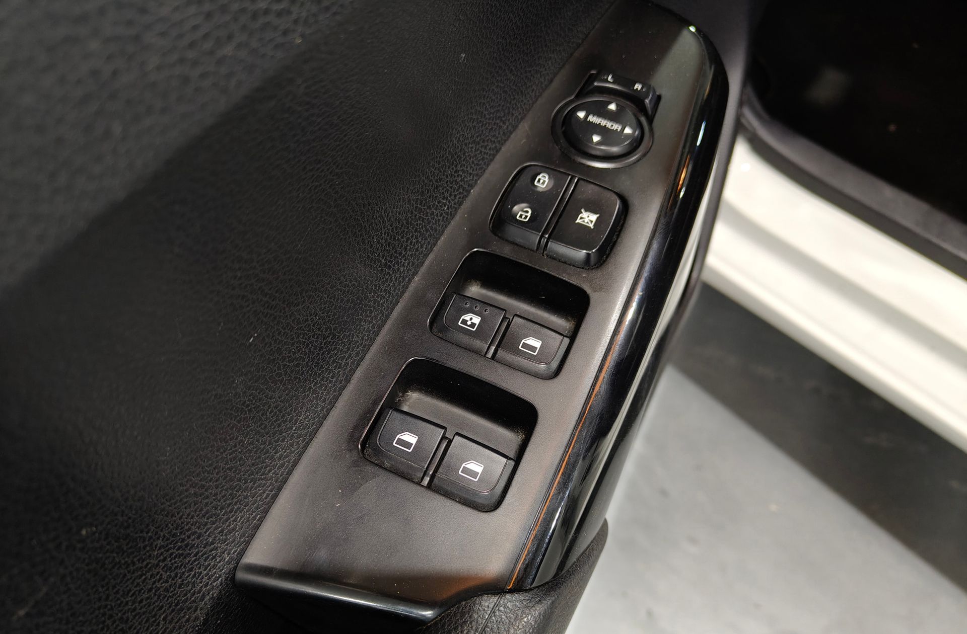 Kia Picanto 1.0 DPi Concept Pack Comfort - foto 27