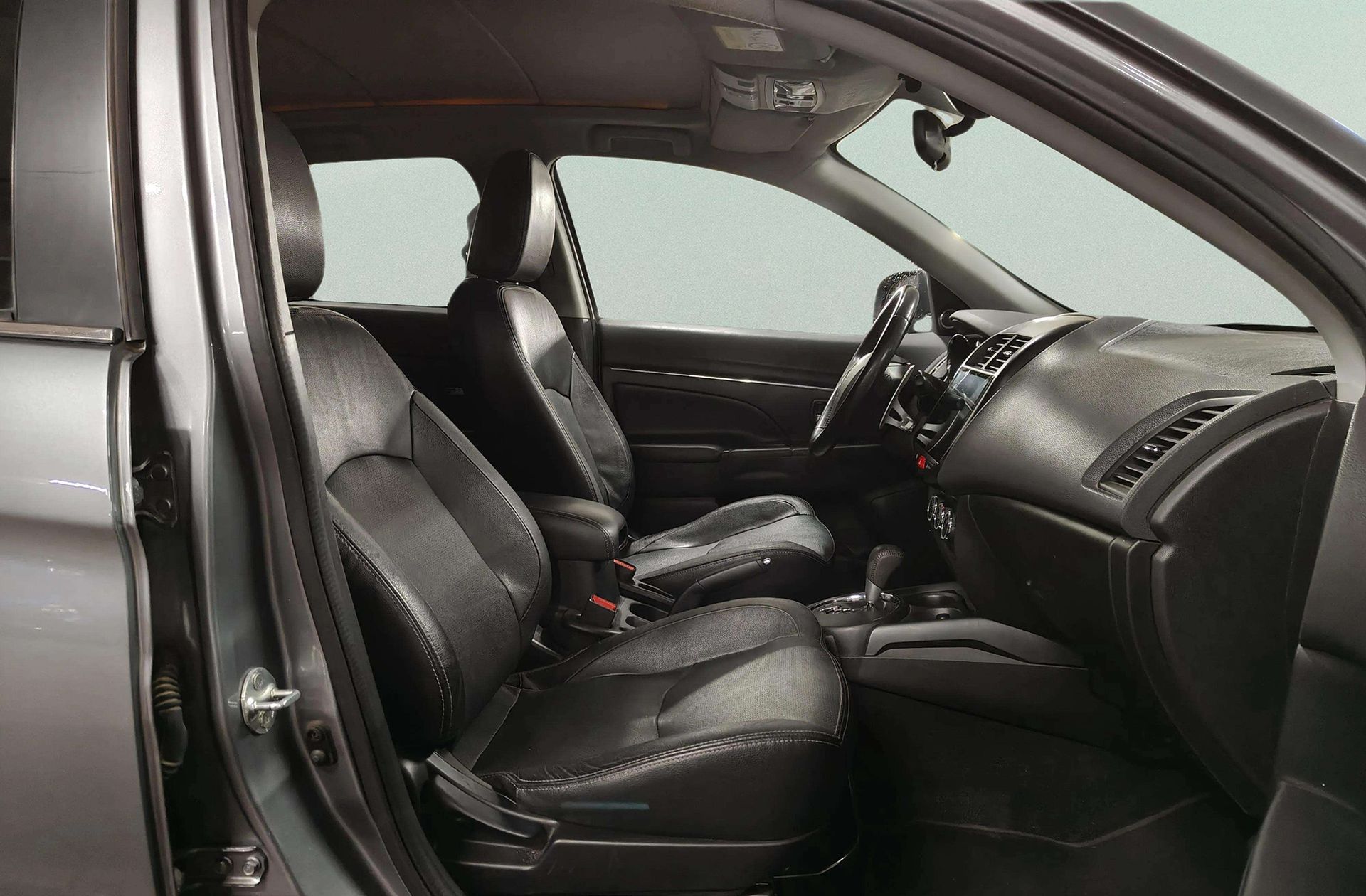 Mitsubishi ASX 220 DI-D Kaiteki 4WD - foto 18