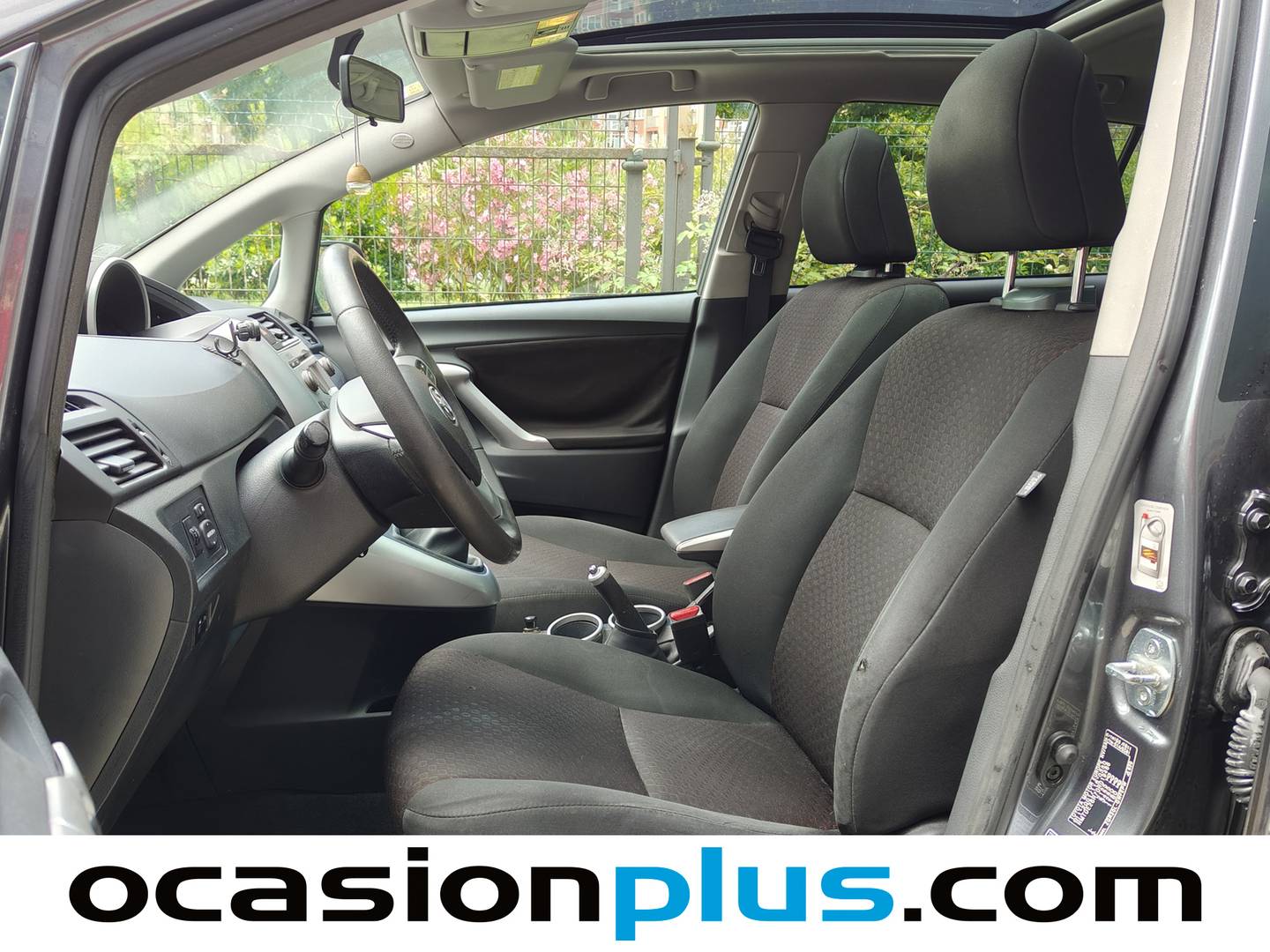 Foto asientos traseros Toyota Verso Toyota Verso 1.6 VVT-I Active 7 plazas (132 CV)