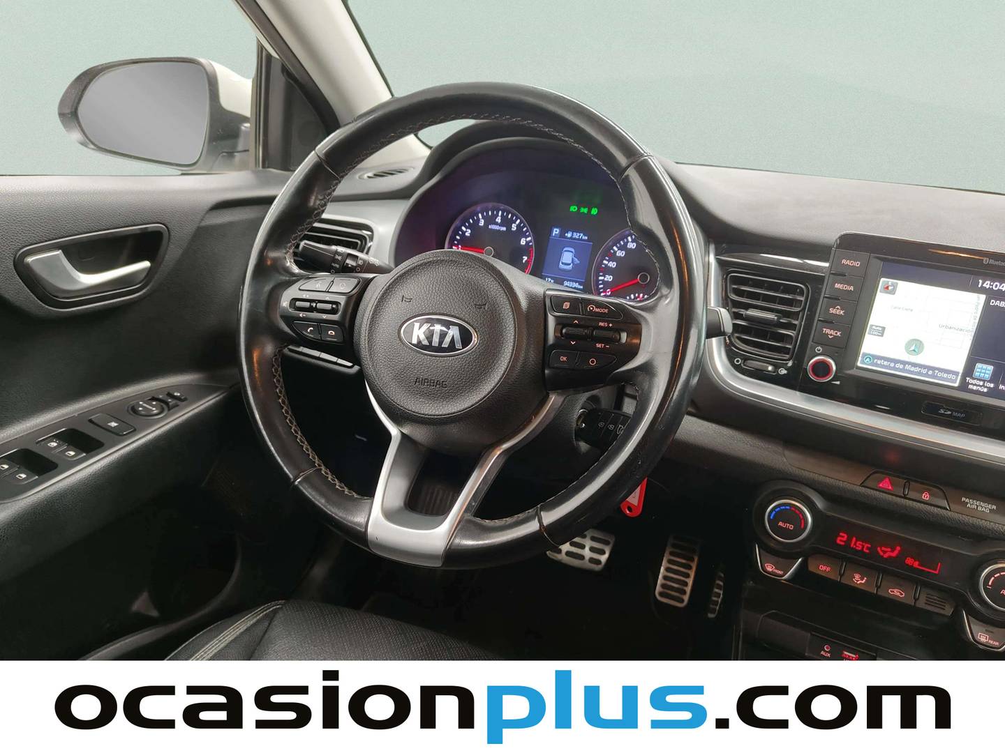 Foto KIA Stonic Kia Stonic 1.0 T-GDi Black Edition DCT (120 CV)