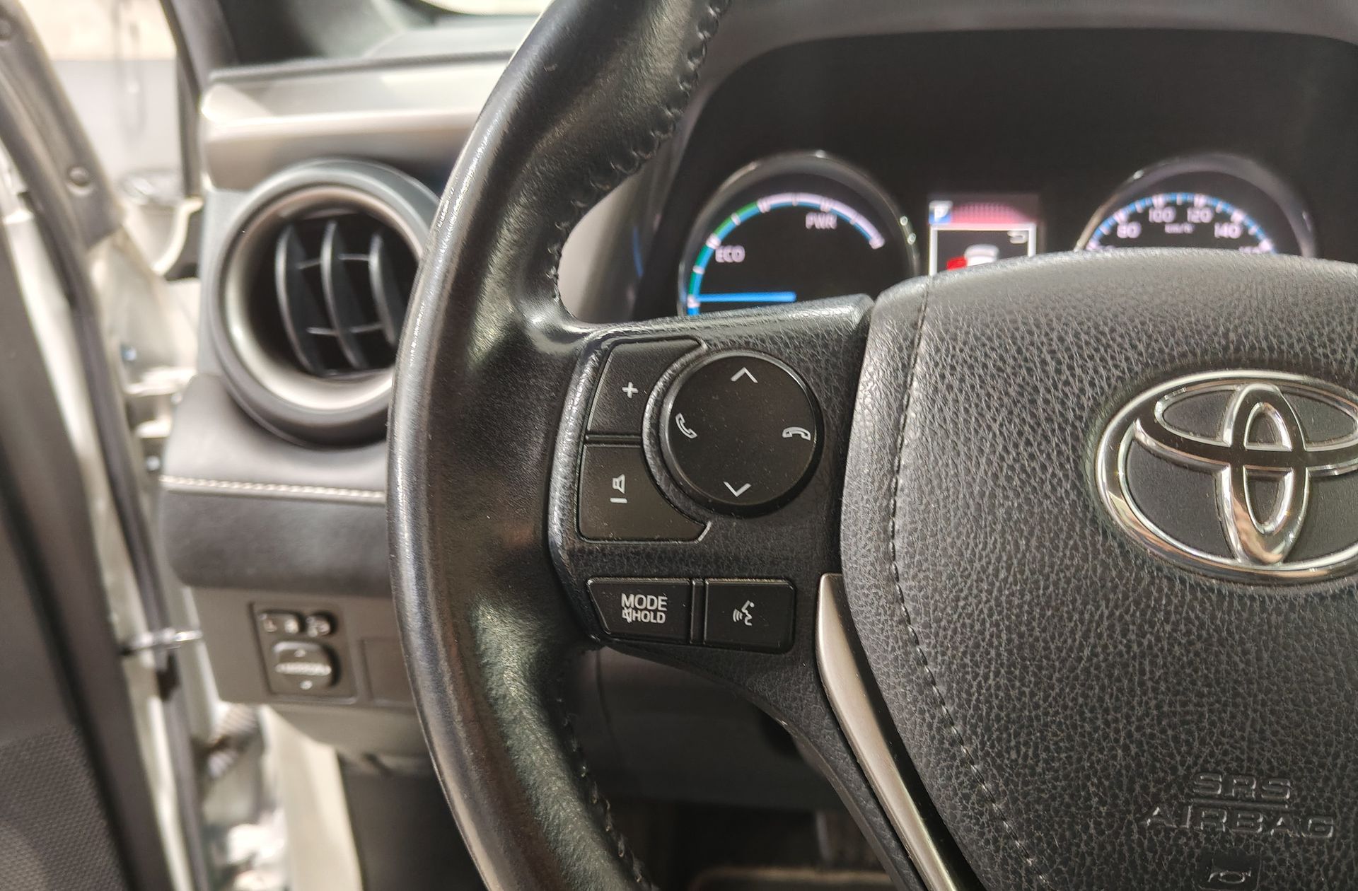 Toyota RAV4 2.5l hybrid Feel! 2WD - foto 26