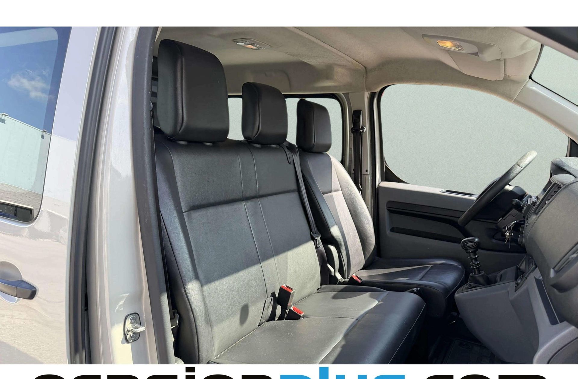 Peugeot Expert Furgon DC 2.0 BlueHDi 120 Pro Standard - foto 13