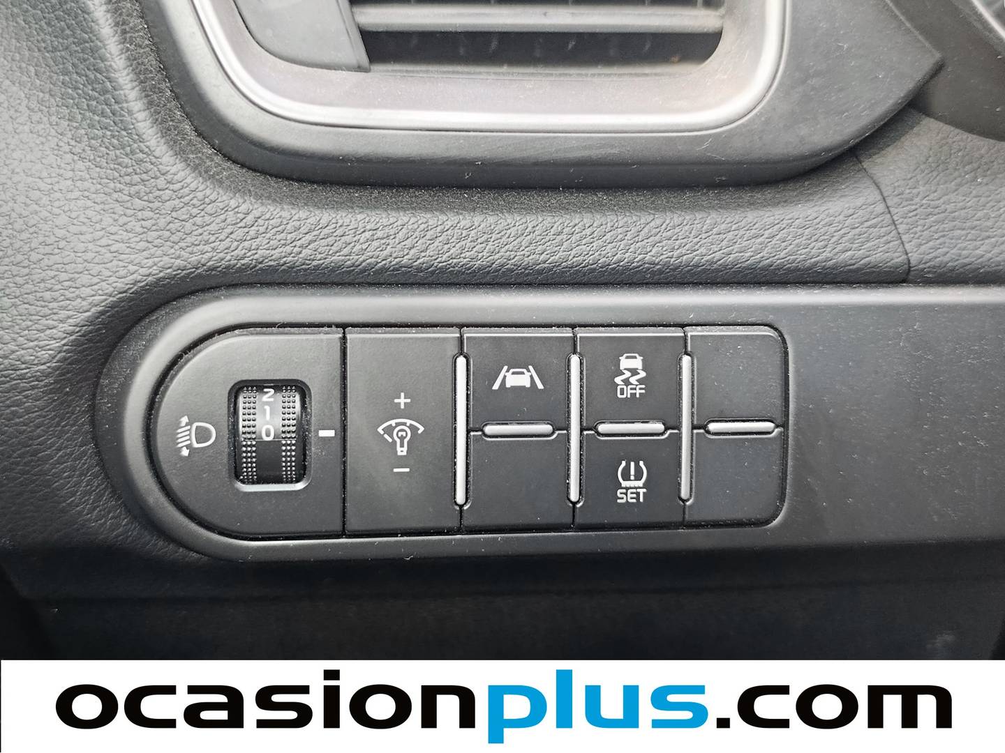 KIA Ceed KIA Ceed 1.6 MHEV iMT Drive (136 CV) seminuevo