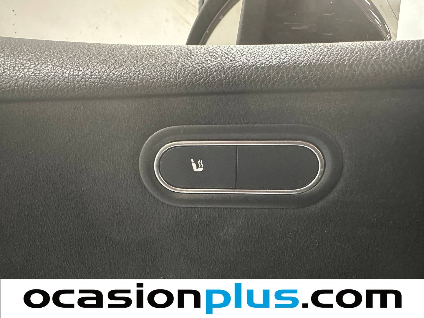 Equipamiento del Mercedes Clase A Mercedes Clase A 250 e (218 CV) Pack AMG