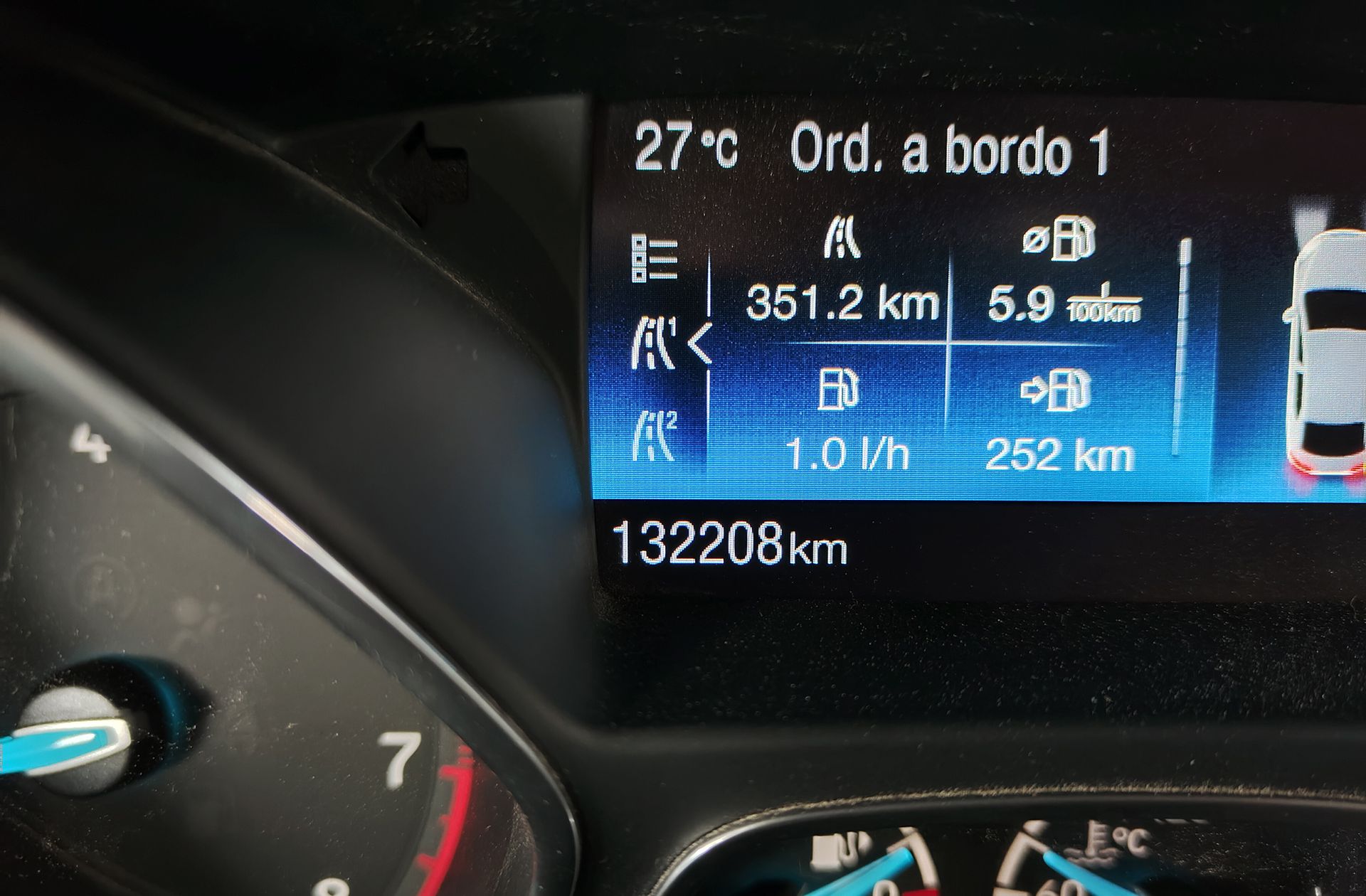 Ford Focus 1.0 EcoBoost ST-Line - foto 11