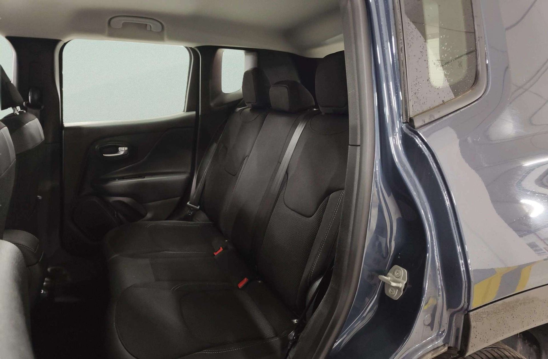 Jeep Renegade eHybrid 1.5 Altitude DCT - foto 14