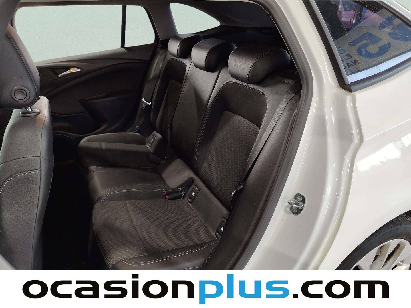 Foto asientos traseros Opel Astra Opel Astra 1.6 CDTI S&S Excellence (136 CV)